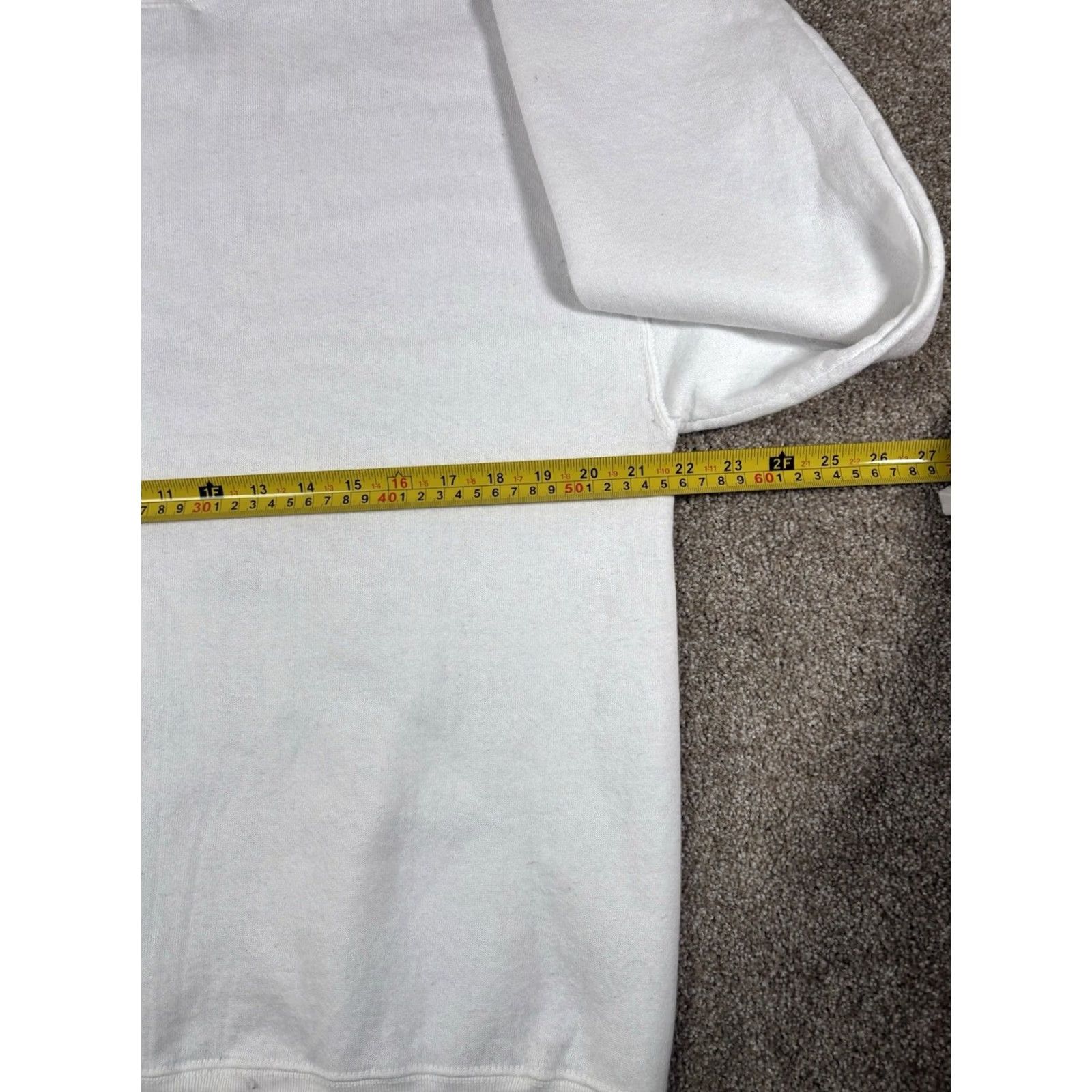 Fruit Of The Loom VINTAGE Door County Wisconsin Pullover Crewneck Sweatshirt Men Large White Apple Graphic Print 90s, US Midwest, Fruit of the Loom Size US L / EU 52-54 / 3 - 6 Thumbnail