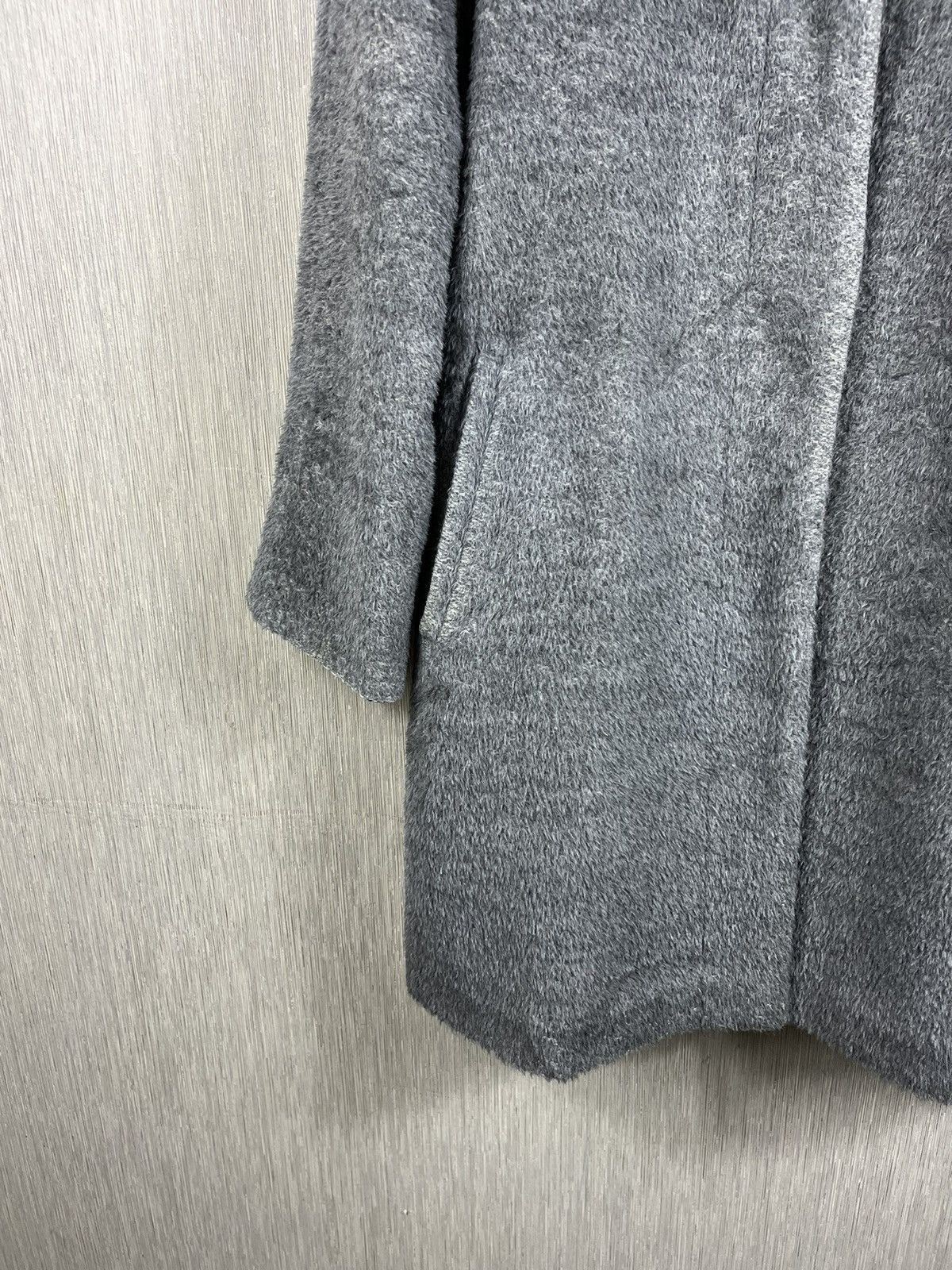 Designer × Max Mara Max Mara Studio alpaca wool coat fuzzy hairy Size M / US 6-8 / IT 42-44 - 6 Thumbnail
