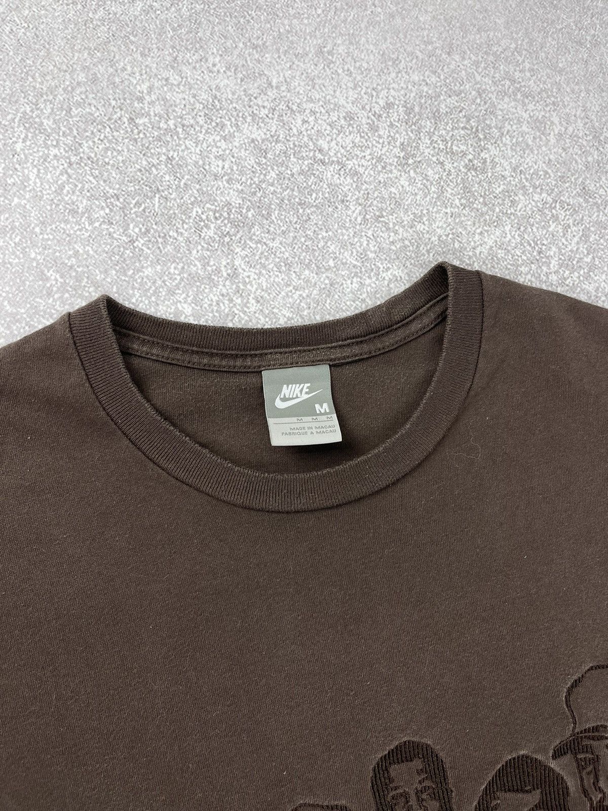 Nike Vintage Nike Brown Logo T-Shirt Size M Size US M / EU 48-50 / 2 - 4 Thumbnail
