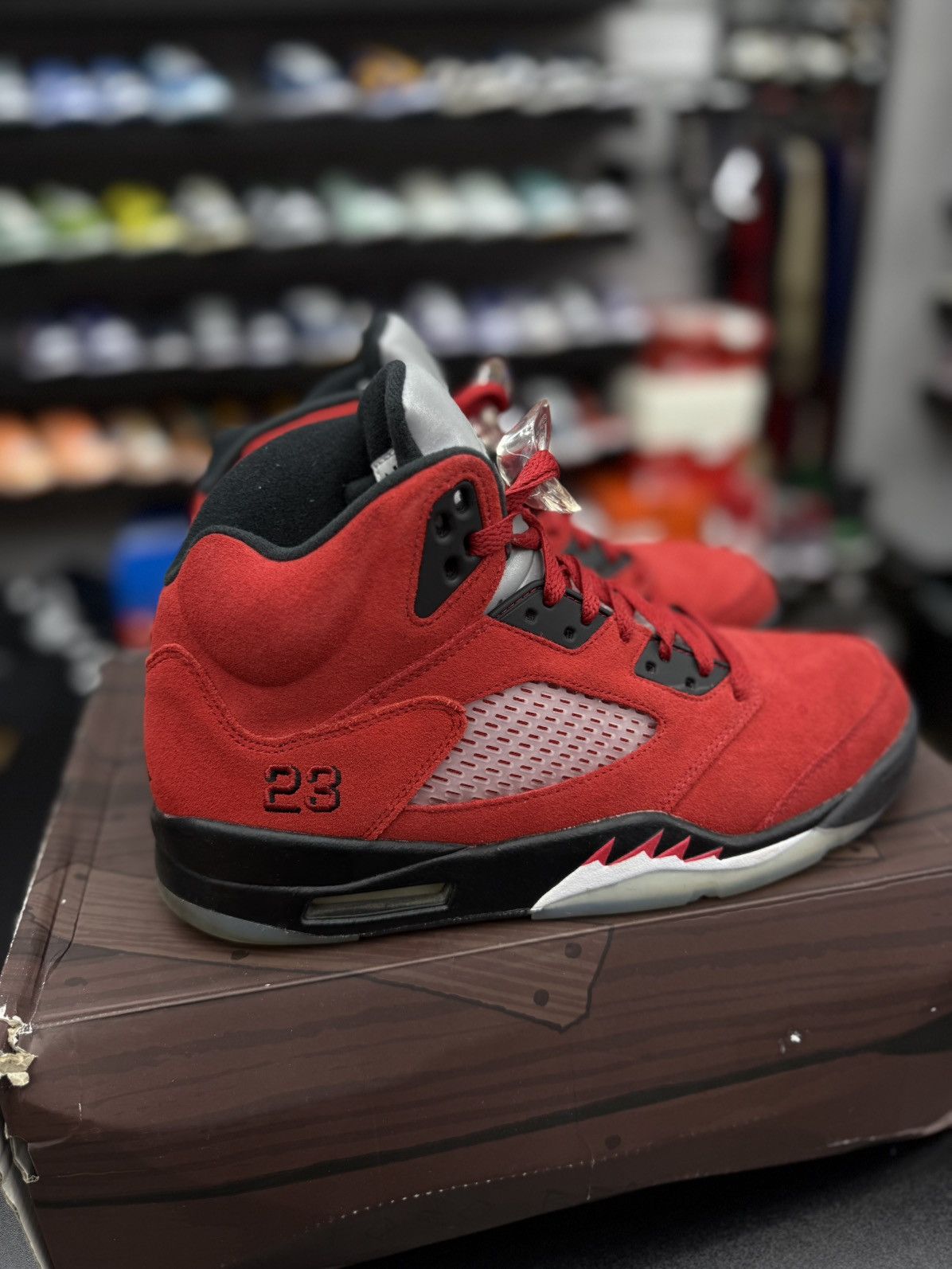 Nike Jordan 5 Raging Bulls Size 10.5 (DD0587-600) 🧼 Size US 10.5 / EU 43-44 - 3 Thumbnail