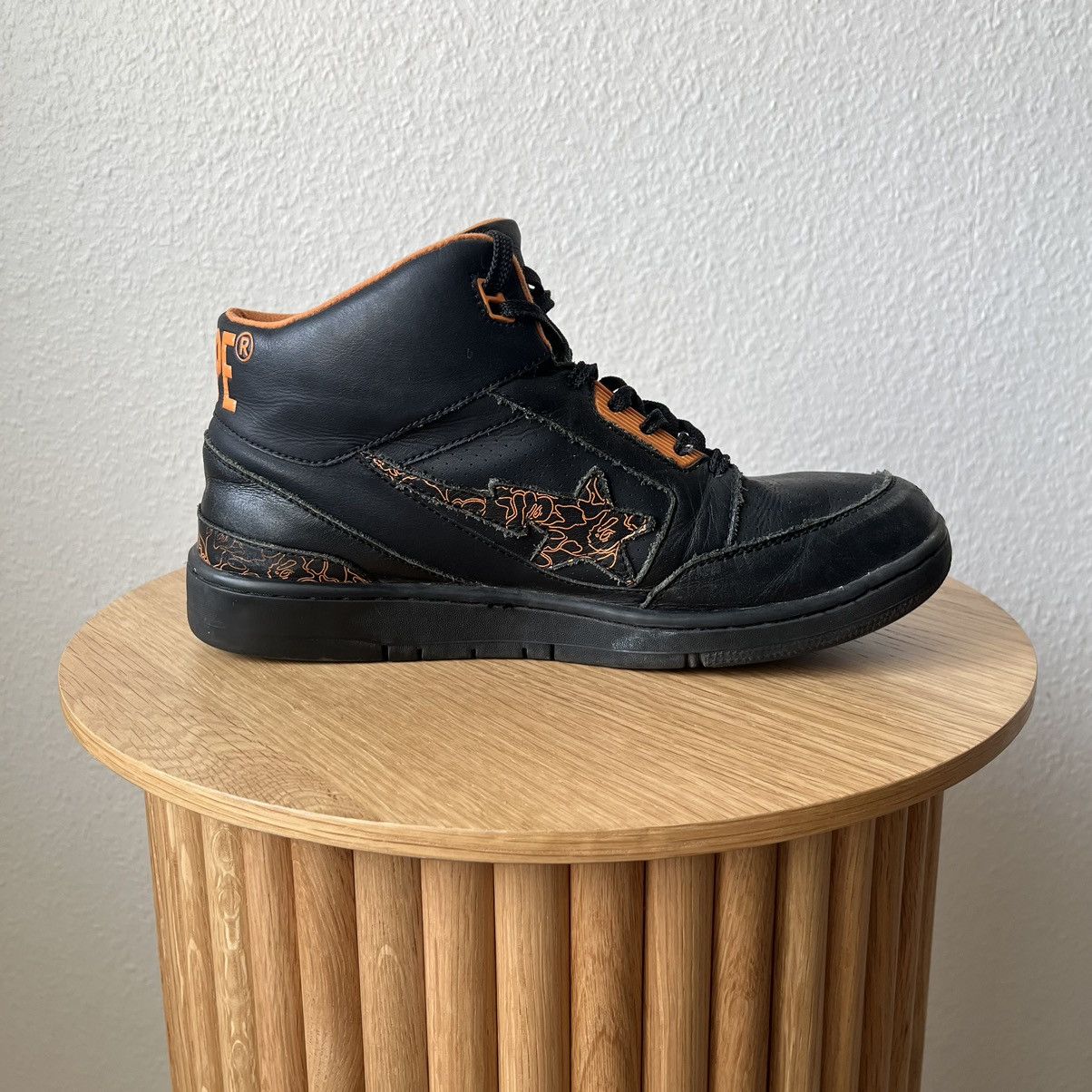 Bape Bape "Hi Top" Black and Orange Size US 11 / EU 44 - 6 Thumbnail