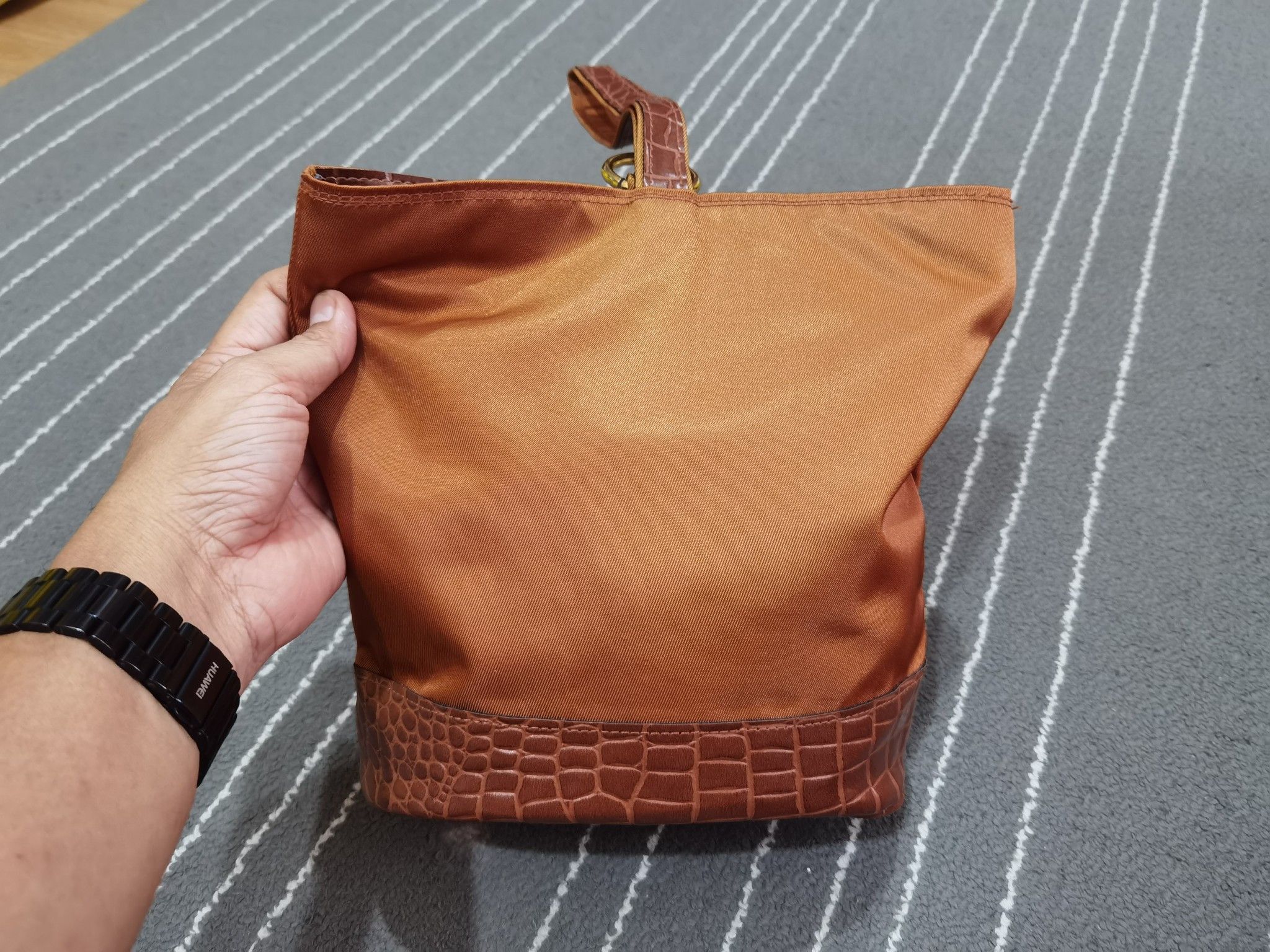 Japanese Brand YUKIKO HANAI MENARD Japanese designers bag Size ONE SIZE - 2 Thumbnail