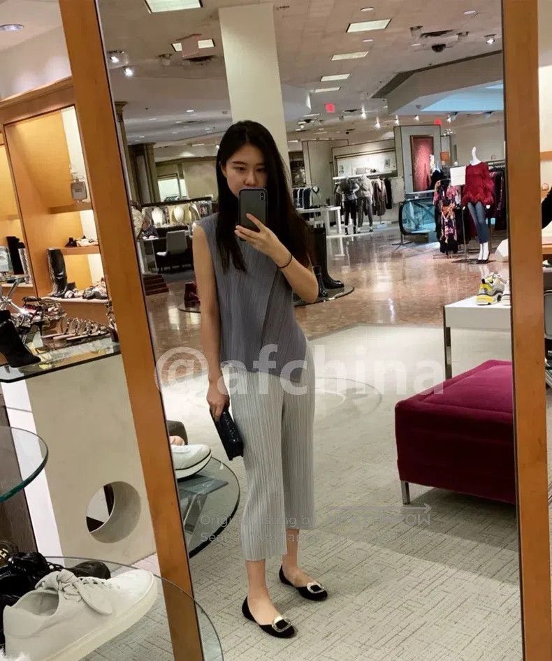Issey Miyake Issey Miyake size:3 Ice Blue Cropped Pants Size 22" - 1 Thumbnail