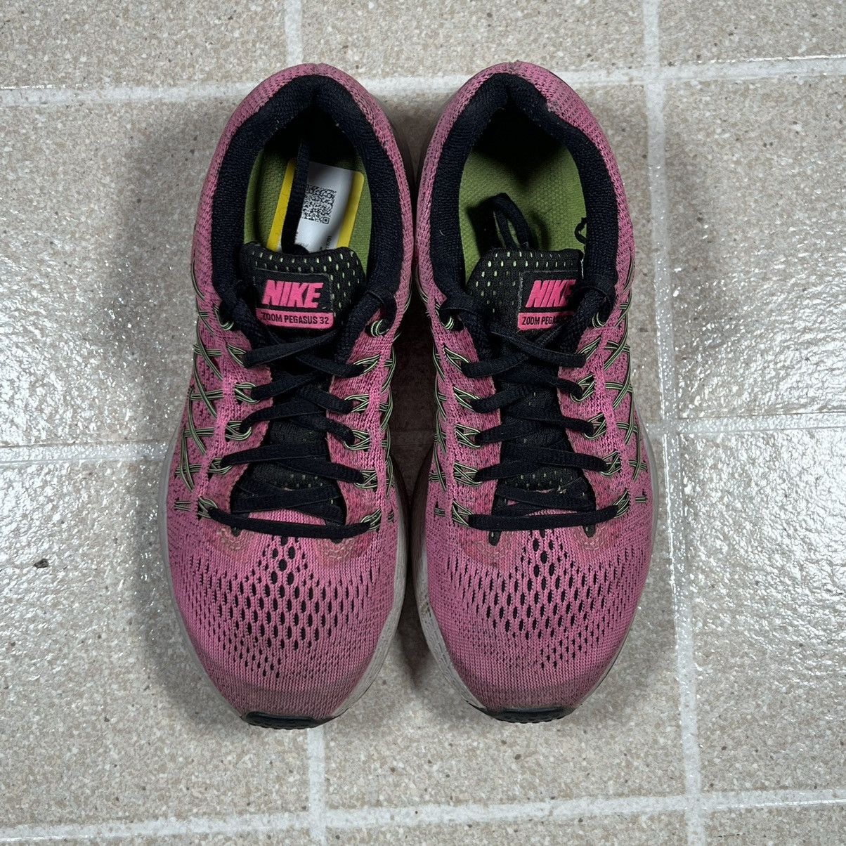 Nike Nike Womens Air Zoom Pegasus 32 Pink Running Shoes Sneakers Size US 5.5 / EU 38 - 2 Thumbnail