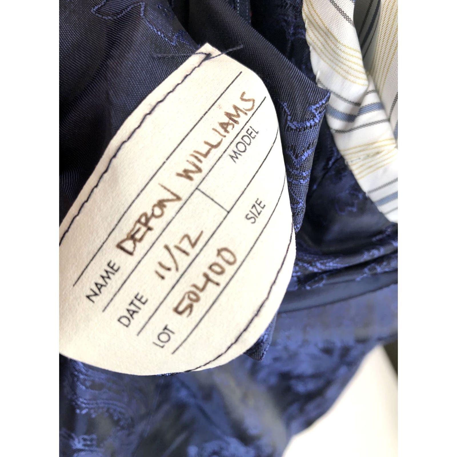 NBA Elevee Deron Williams NBA Pinstripe Blazer Jacket 40L Mens Blue Gray XL? hmm Size 40R - 7 Thumbnail