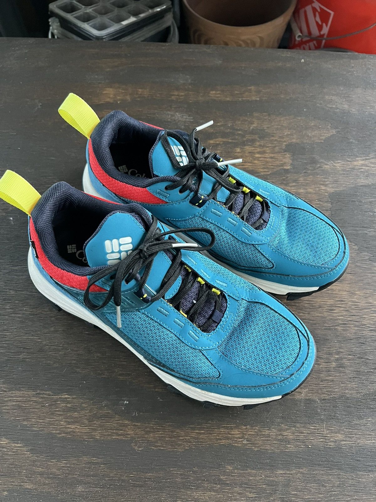 image of Columbia Hatana Outdry Shoes in Cyan, Men's (Size 7)