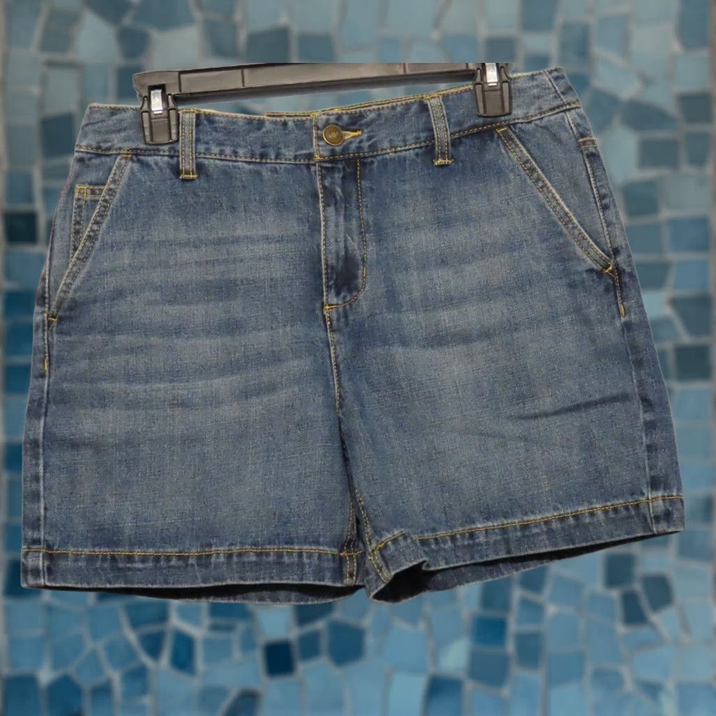 Merona Merona Fit 1 Womens Size 6 Blue Jean High Rise Bermuda Shorts NWT Denim 100% Cotton Blue Womens Menstrual? Size 28" / US 6 / IT 42 - 1 Thumbnail