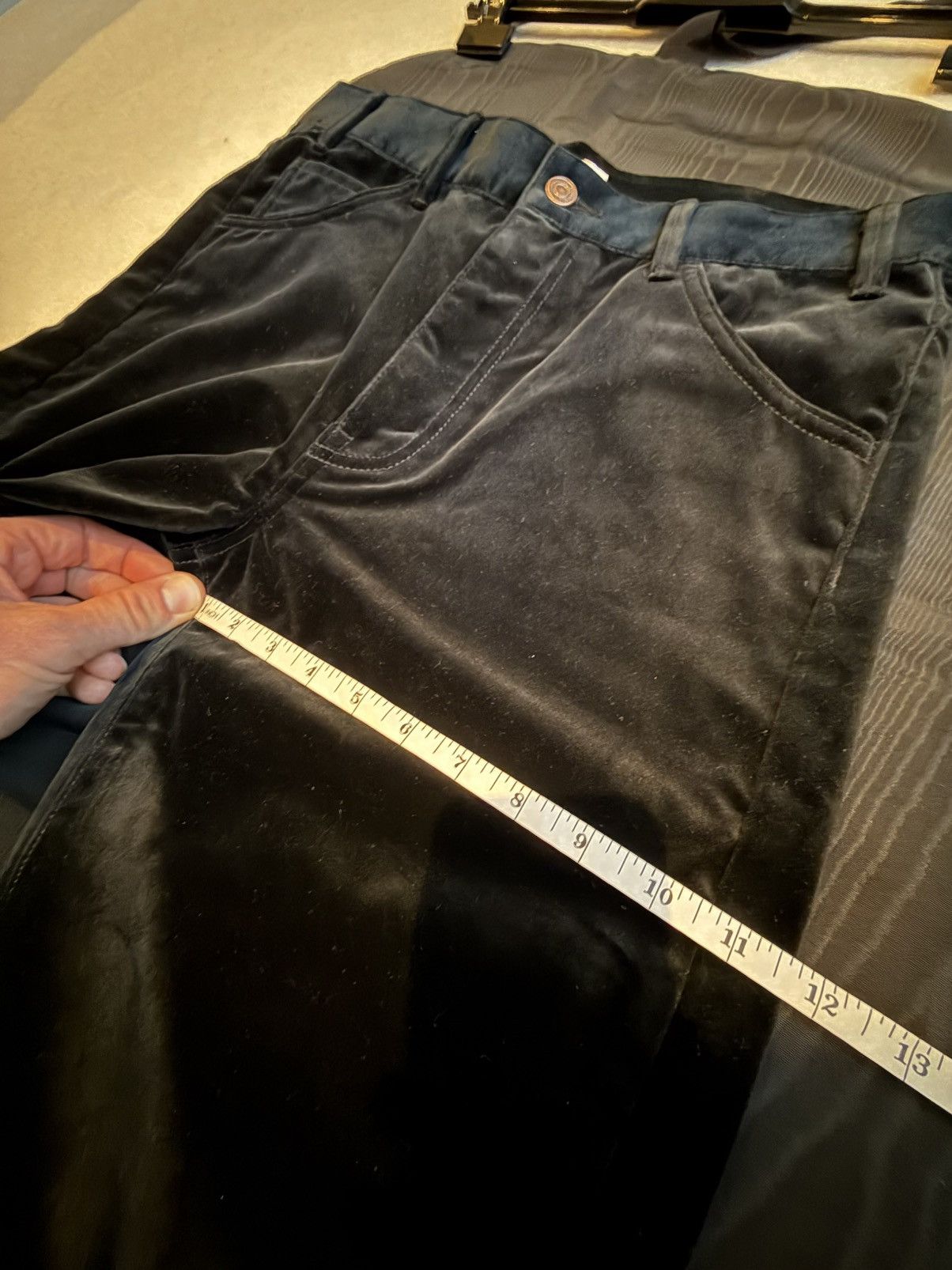 Celine Holy Grail FW20 Celine dylan velvet black flared jeans 31 Size US 31 - 12 Thumbnail
