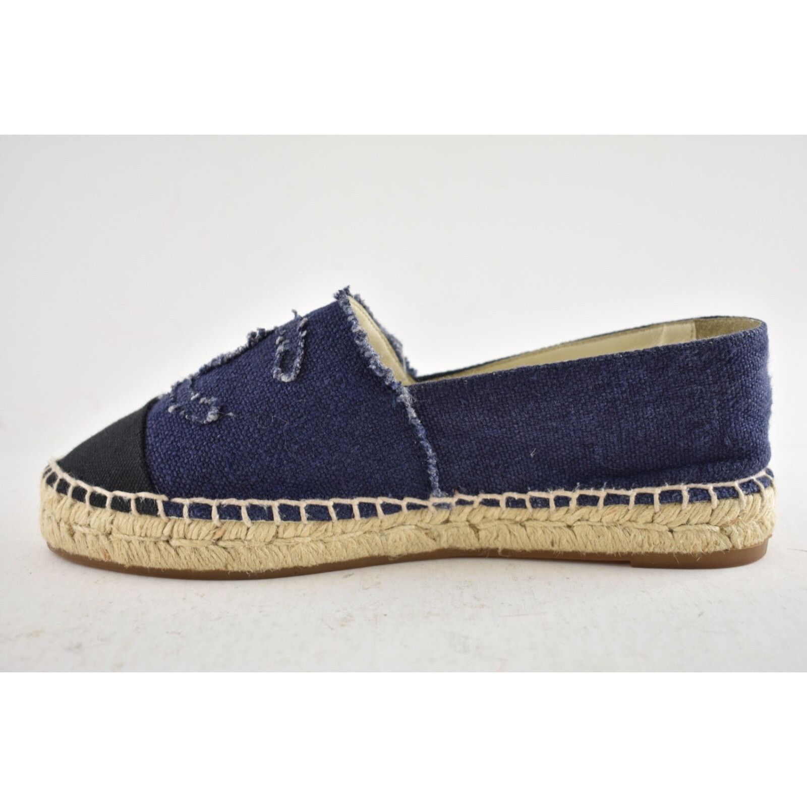 Chanel Chanel REV Blue Black Linen Canvas CC Logo Double Sole Size US 7 / IT 37 - 11 Thumbnail