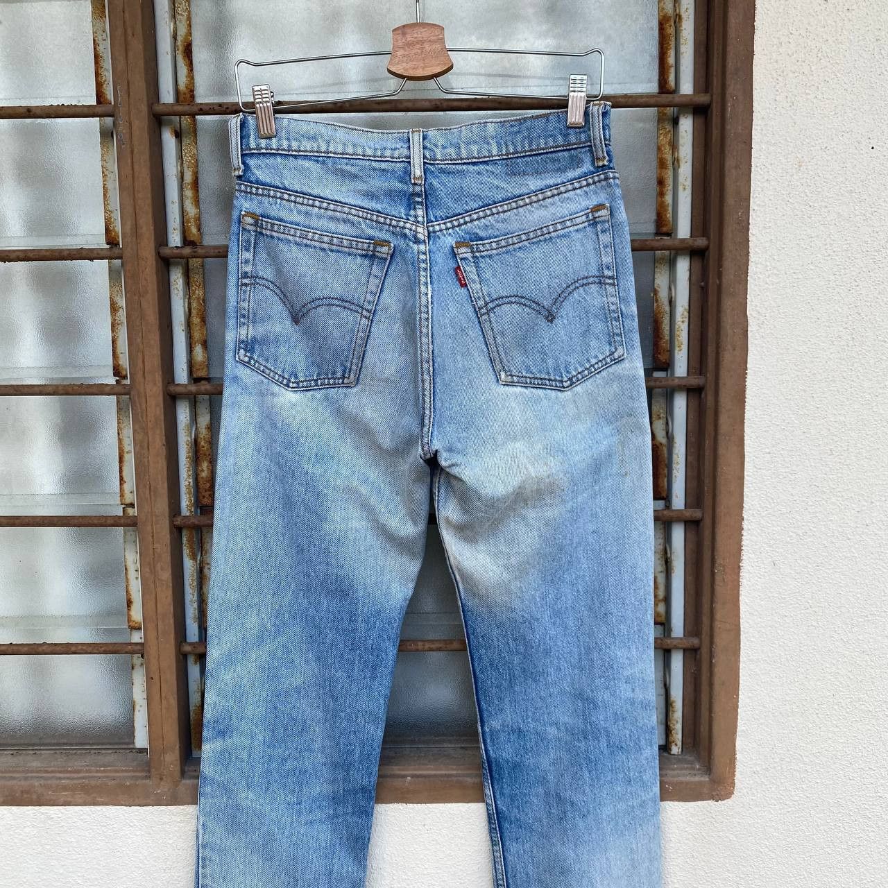 Levi's × Vintage VINTAGE LEVIS 1990S STONEWASH DENIM Size US 28 / EU 44 - 9 Thumbnail