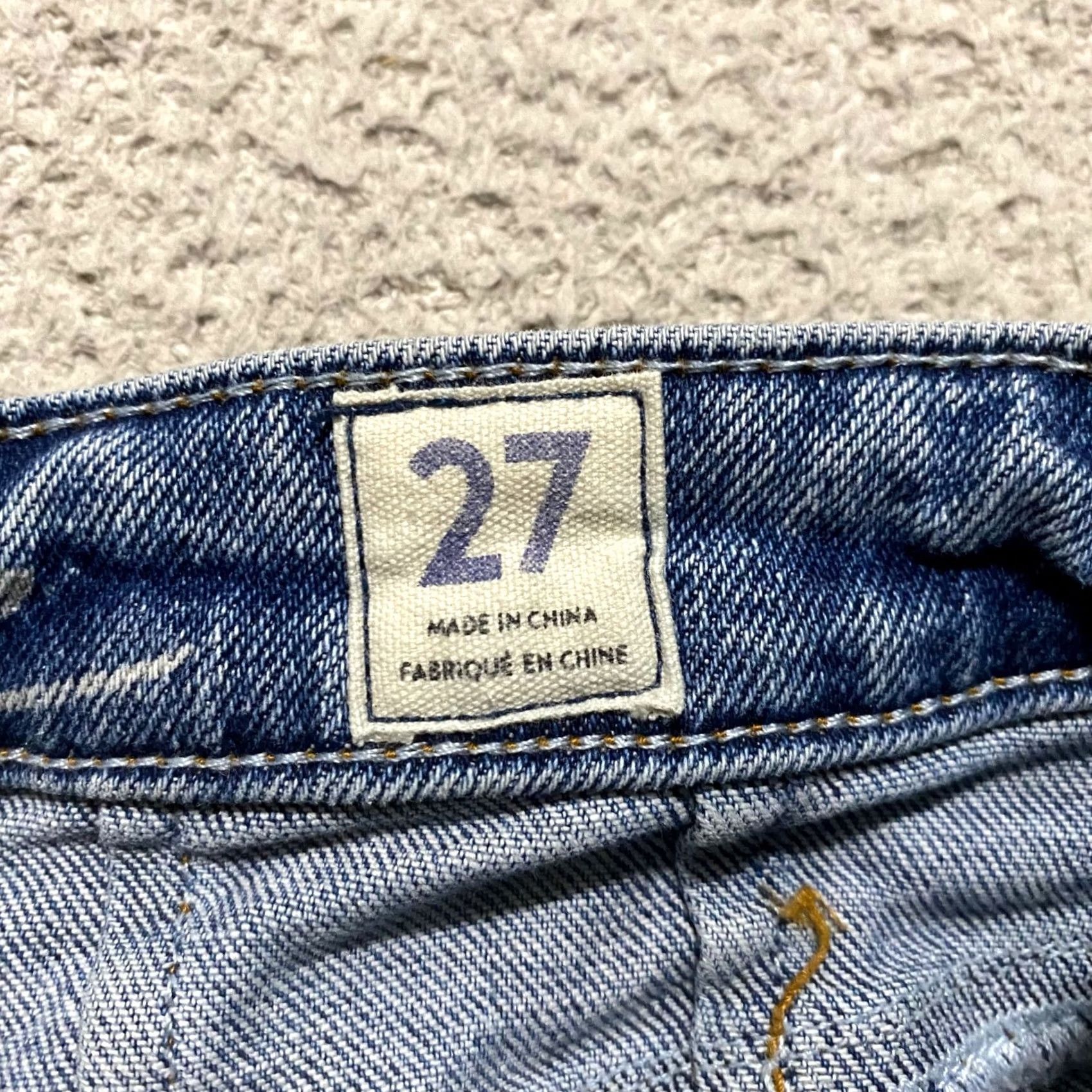 Free People Free People Blue Denim 27 Jean Shorts Bermuda Cut-Off Inseam 6" Womens Regular XS-26? Actually size 26. Size 26" / US 2 / IT 38 - 4 Thumbnail