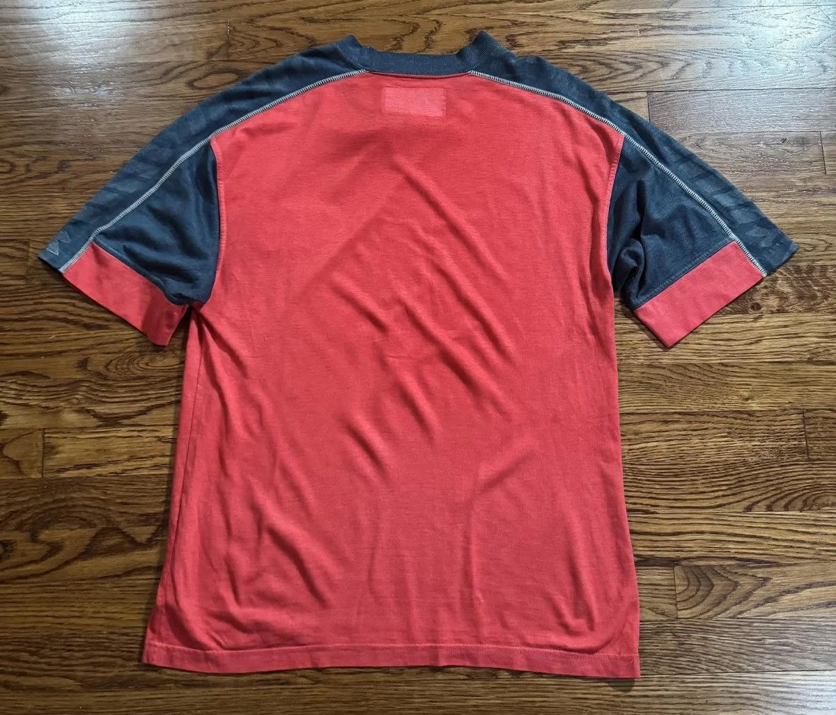 Diadora Vintage Diadora Light Your Fire T Shirt T Shirt (Size L) Size US L / EU 52-54 / 3 - 4 Thumbnail