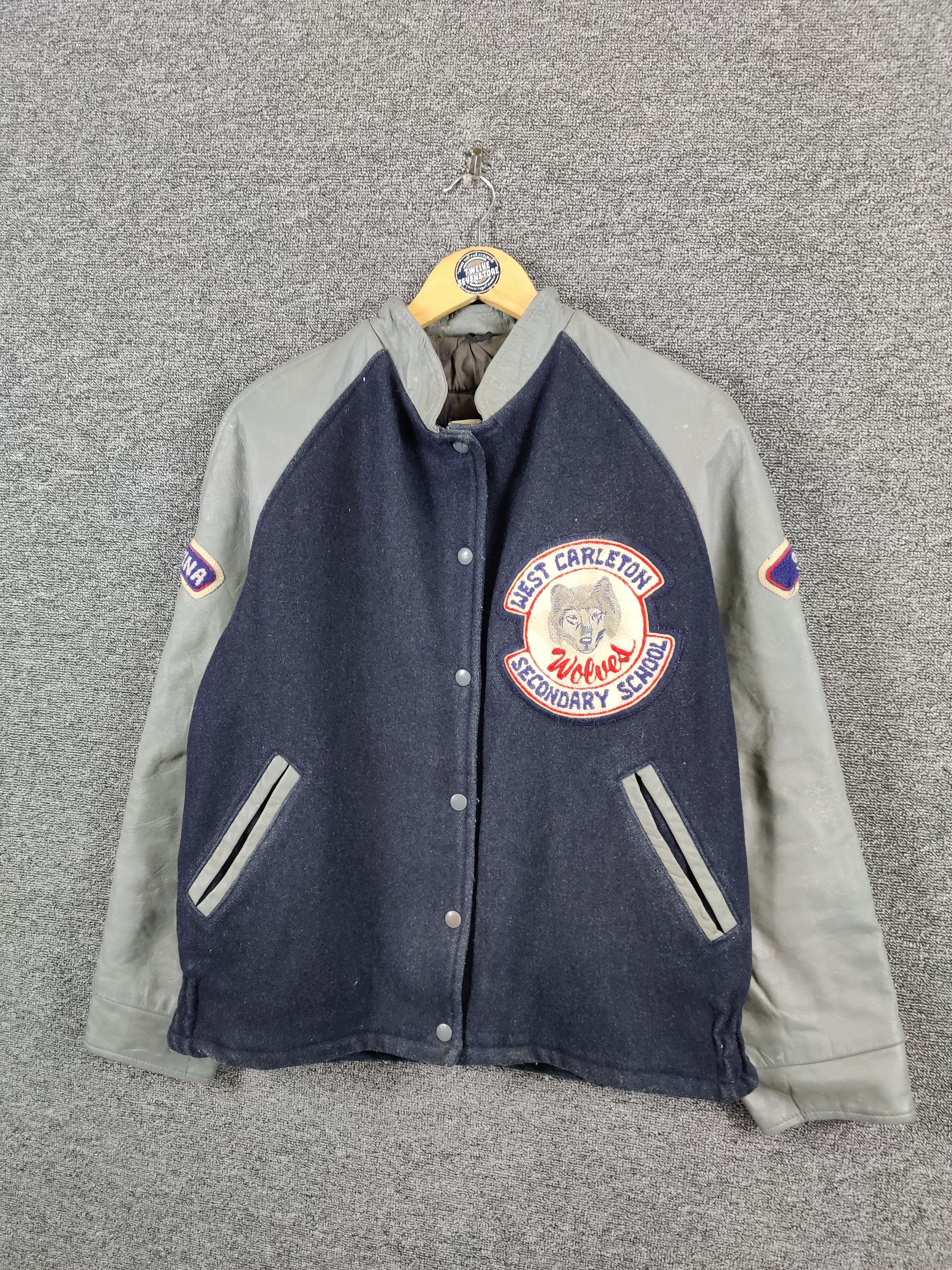 Vintage Vintage West Carleton Wool Varsity Leather Jacket Size US M / EU 48-50 / 2 - 2 Thumbnail