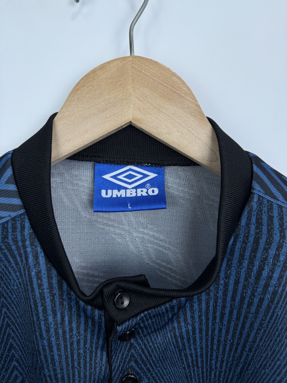 Umbro 🇬🇧 Vintage 90s Umbro Pro Training Soccer Jersey Football Rare Size US L / EU 52-54 / 3 - 7 Thumbnail