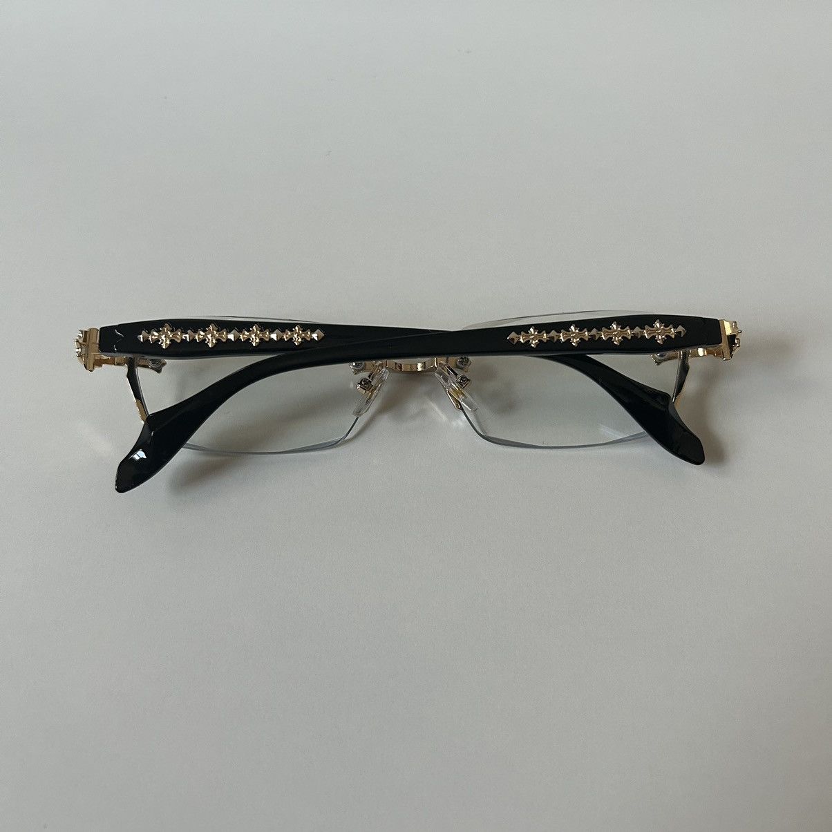Japanese Brand × Vintage 90s Y2K retro style black frame gold cross rimless glasses Size ONE SIZE - 5 Thumbnail