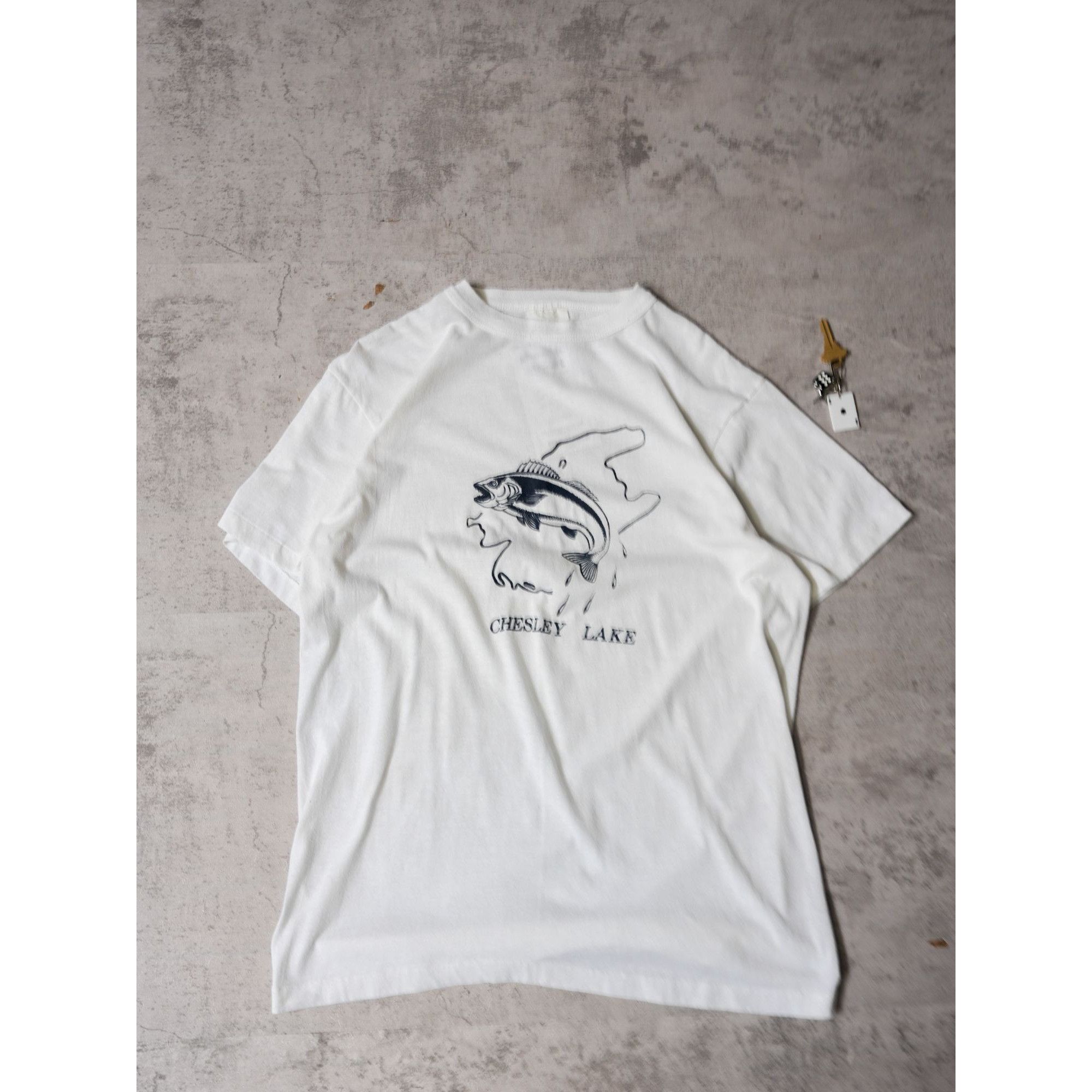 Other Vintage 80s Chelsey Lake Fish Single Stitch T Size US L / EU 52-54 / 3 - 1 Thumbnail