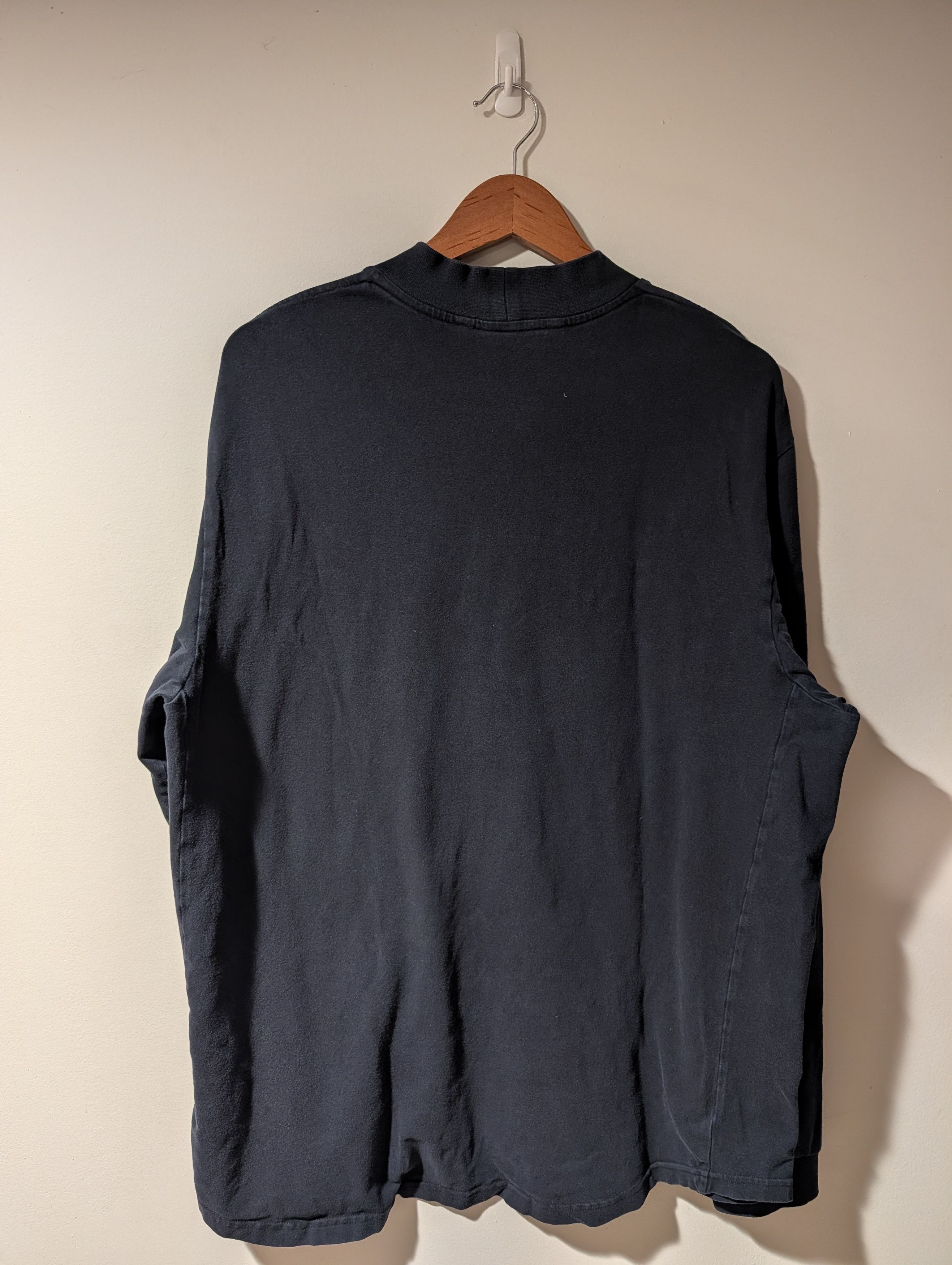 Nike VTG Y2K Nike Center Swoosh Mock Neck Long Sleeve T-Shirt Size US L / EU 52-54 / 3 - 7 Thumbnail