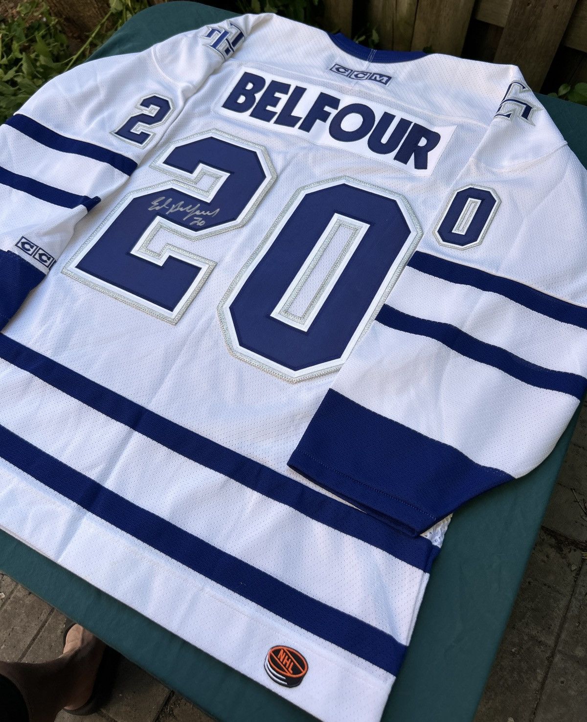 NHL Ed Belfour Signed NHL Toronto Maple Leafs CCM Jersey Size US XL / EU 56 / 4 - 10 Thumbnail