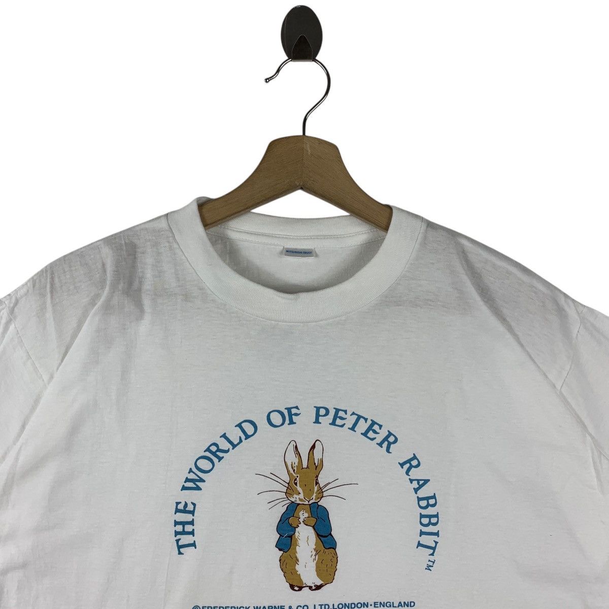 Anime × Vintage Vintage 90s THE WORLD OF PETER RABBIT White tees shirt Size US M / EU 48-50 / 2 - 2 Thumbnail