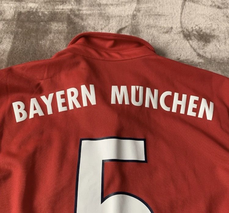 Adidas Hummels jersey bayern munchen Size US S / EU 44-46 / 1 - 4 Thumbnail