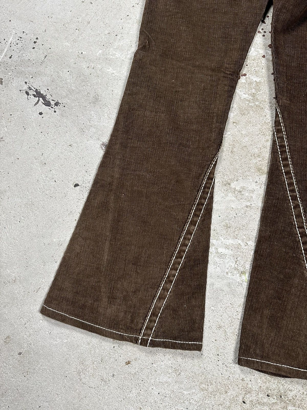 True Religion × Vintage RARE Vintage True Religion Joey Big T Brown Corduroy Bootcut Size US 28 / EU 44 - 13 Thumbnail
