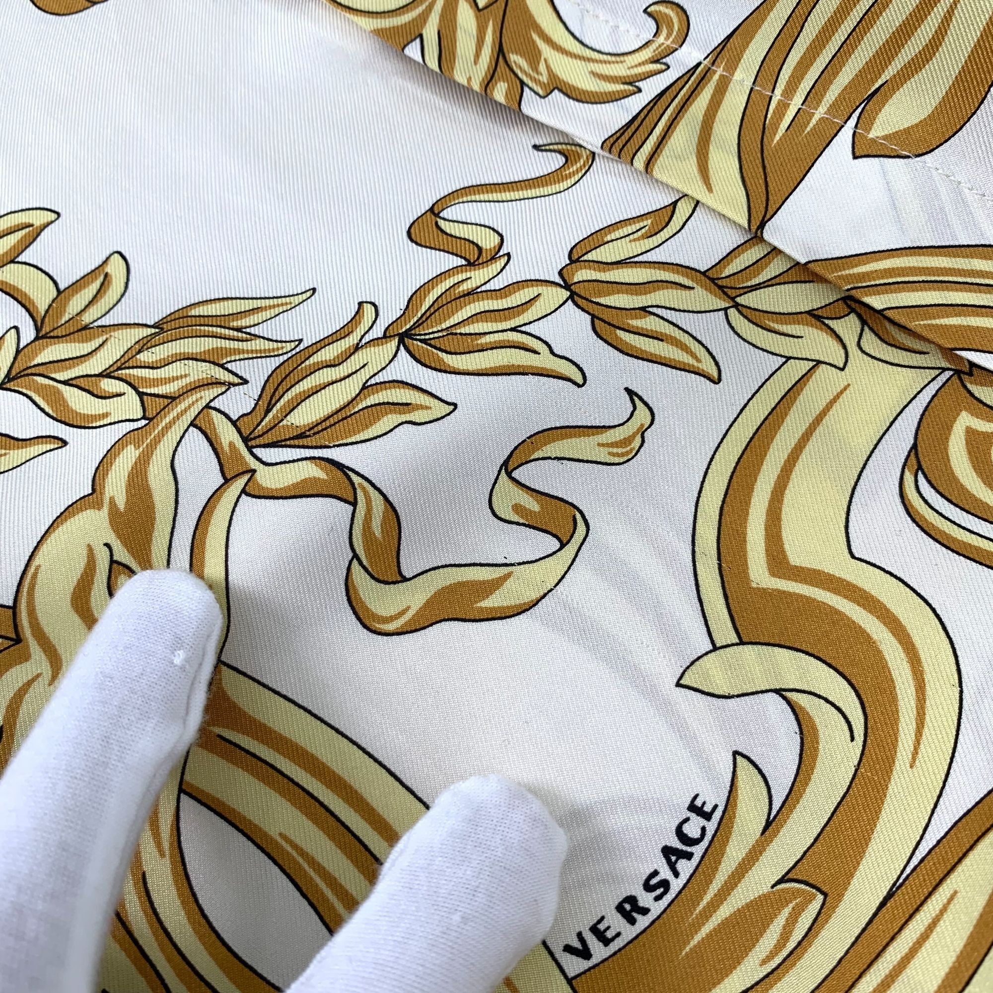 Versace Versace Baroque Print Long Sleeve Shirt Gold & Black Single- Size S / US 4 / IT 40 - 6 Thumbnail