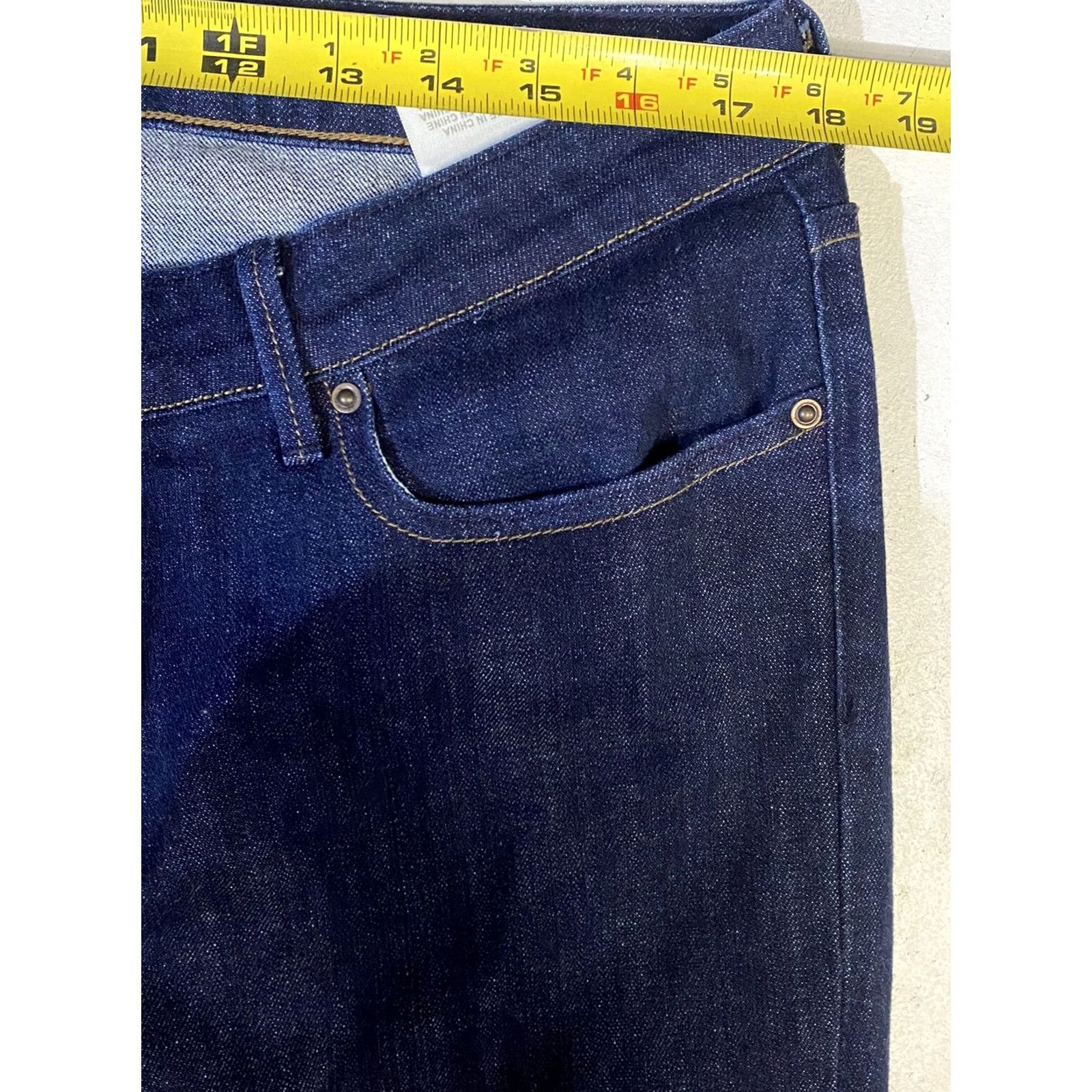 Levi's VINTAGE? No — Levis Jeans Slight Curve Classic Boot Cut 5-Pocket Regular Women Medium Blue Wash 16/33 Size 38" / US 16 / IT 52 - 3 Thumbnail