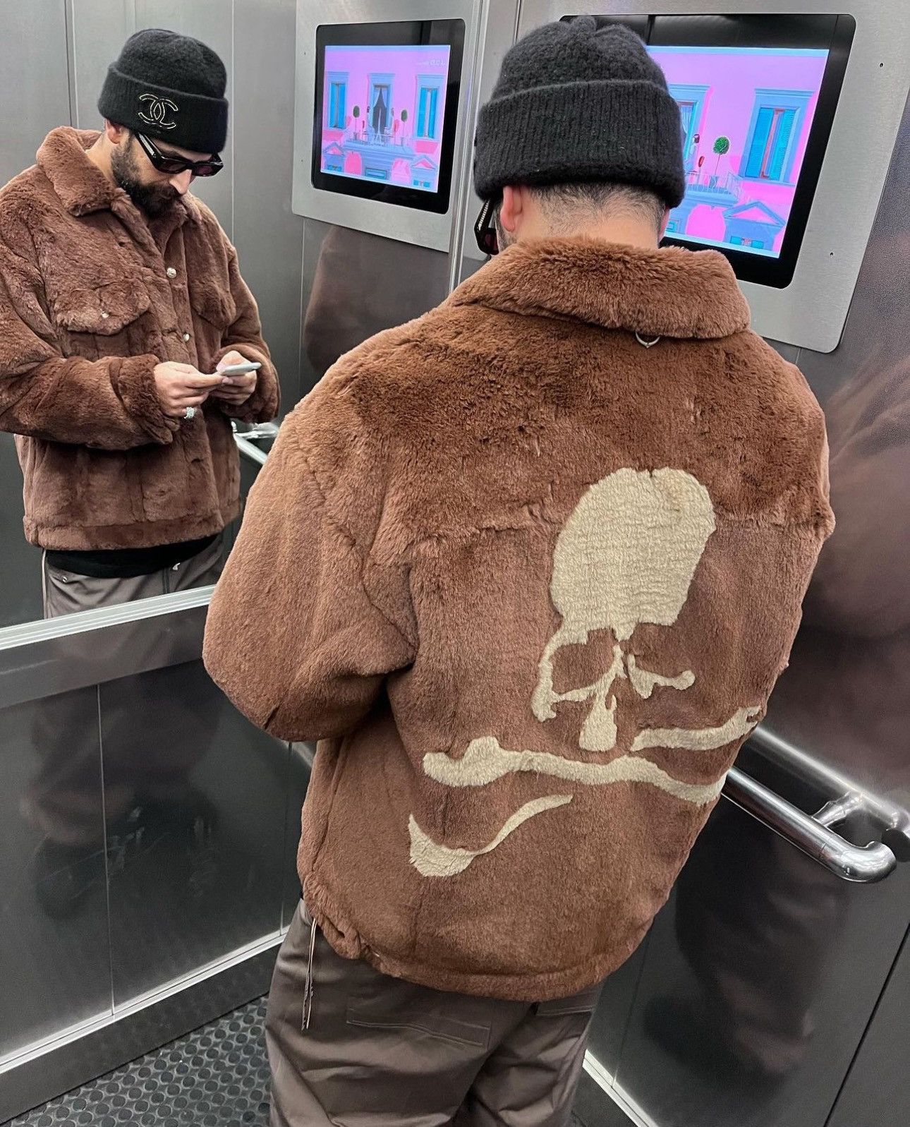 FAUX FUR SCULL BACK JACKET