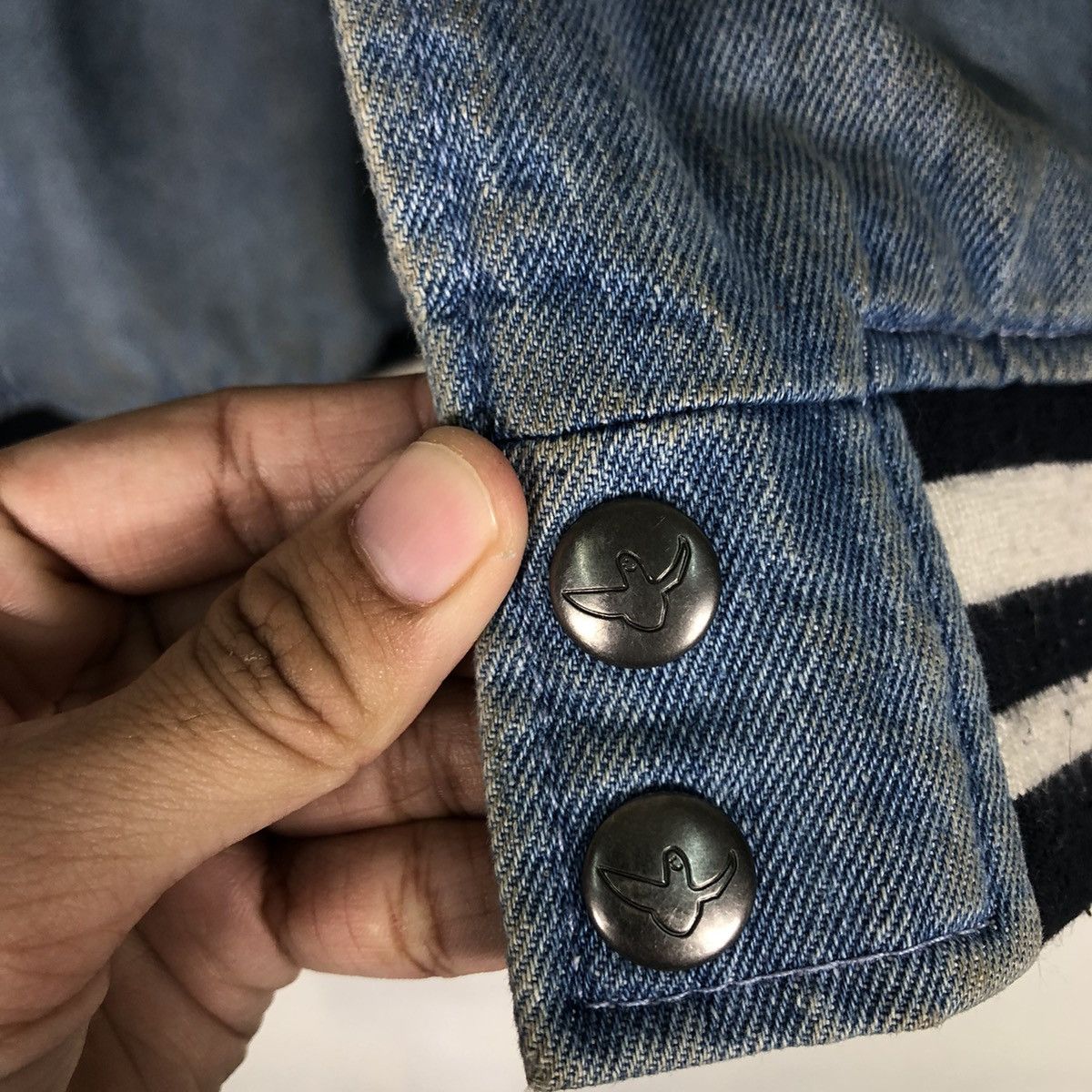 Japanese Brand 🔥Vtg Denim Bomber Jacket Mark Gonzales Big Logo Spell Out Size US M / EU 48-50 / 2 - 13 Thumbnail