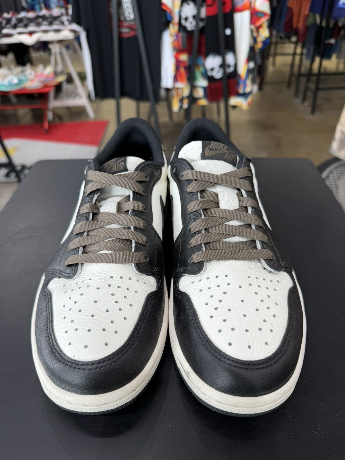 Jordan Brand Jordan 1 Low Mocha Size 8.5 (2024) Size US 8.5 / EU 41-42 - 2 Thumbnail
