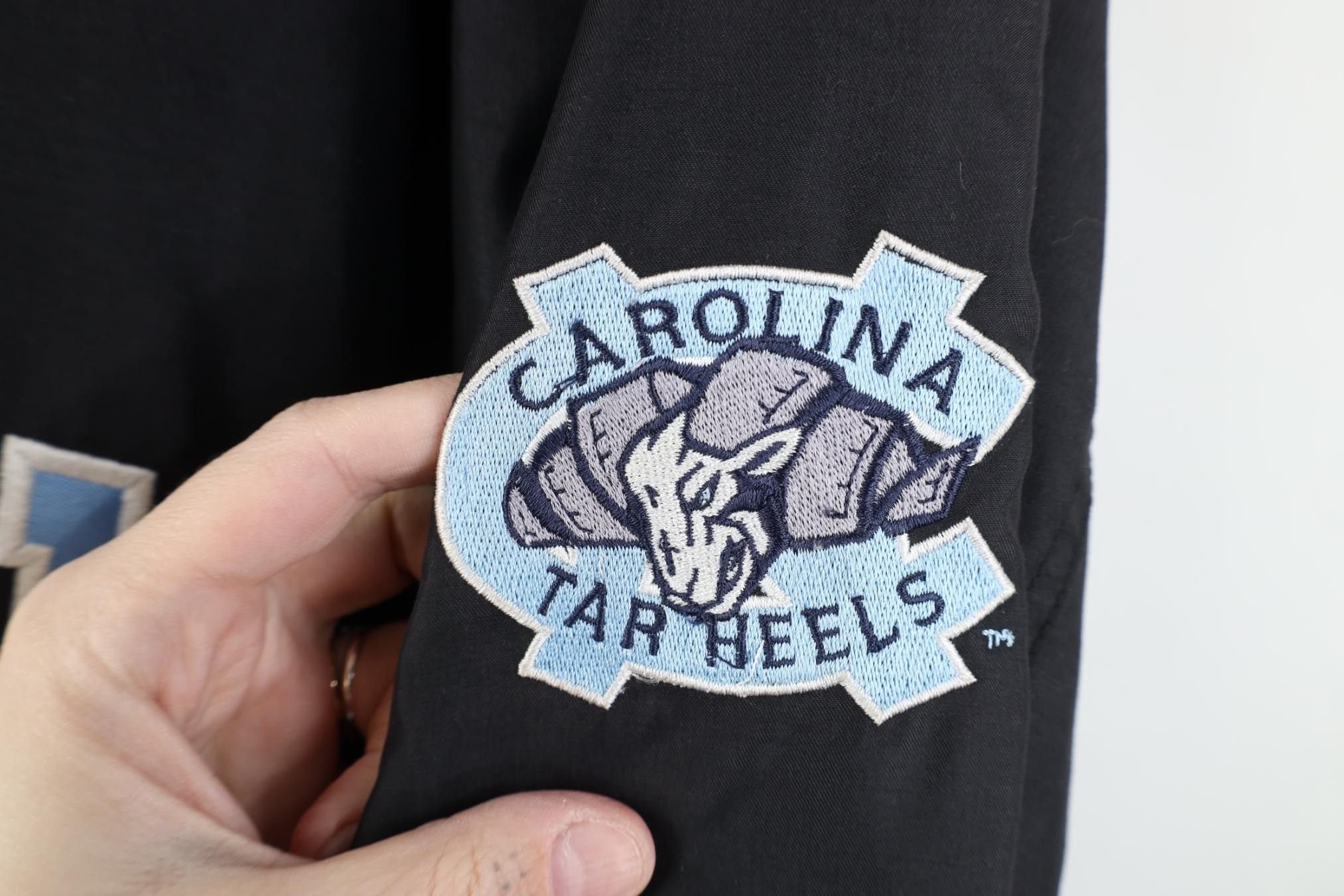 Vintage Vintage 90s University of North Carolina Windbreaker Jacket Size US XXL / EU 58 / 5 - 4 Thumbnail