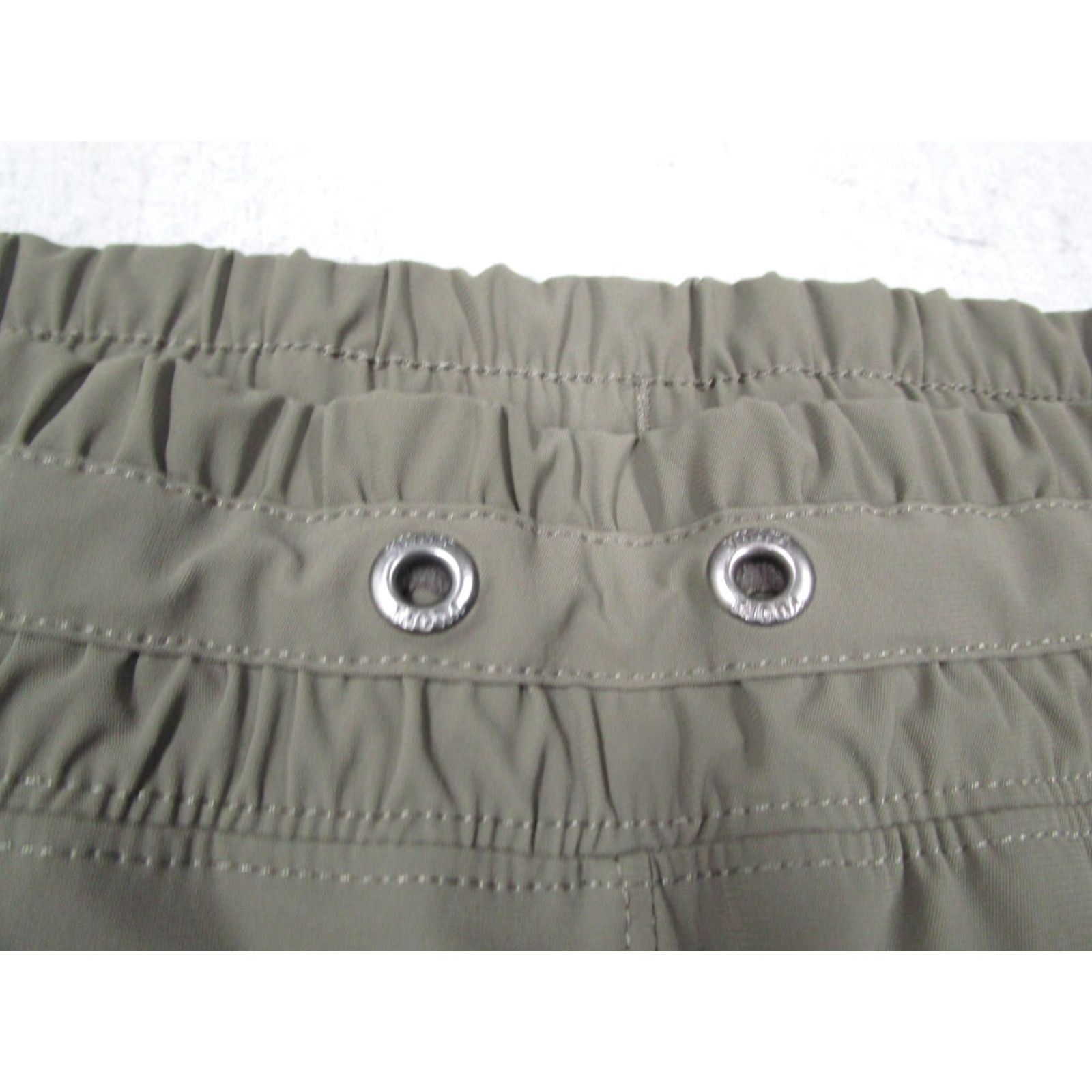 Vuori Vuori Pants Womens Large Olive Green Miles Jogger Train Workout Travel VW481 Size 36" / US 14 / IT 50 - 7 Thumbnail