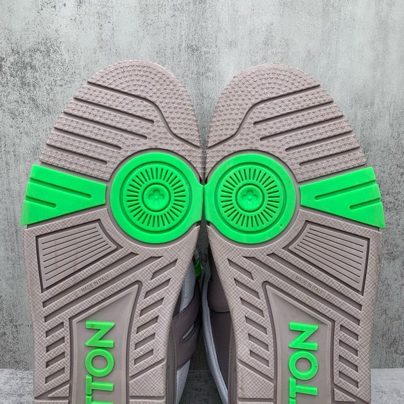 Louis Vuitton Louis Vuitton Stylish High-Top Skate Shoes 0079 Size US 9.5 / IT 39.5 - 5 Thumbnail