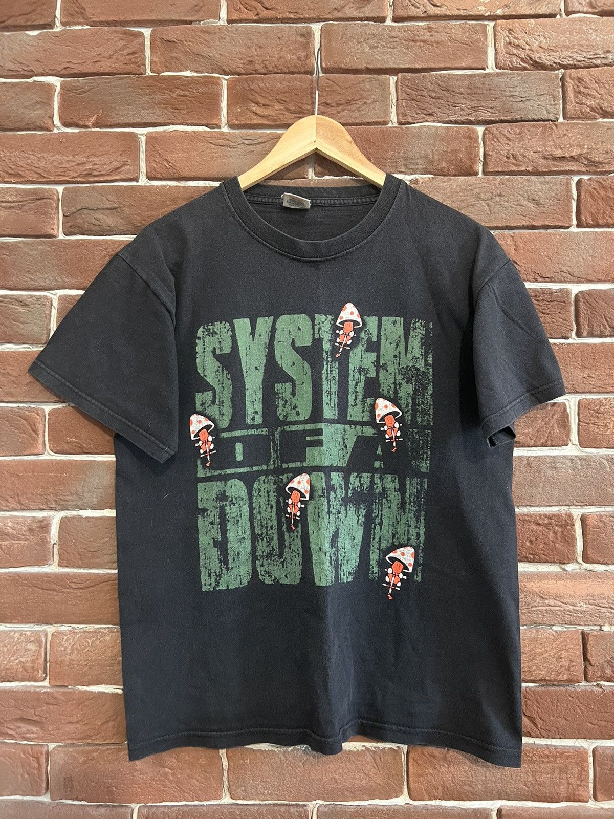 Band Tees Rare System Of A Down 00s Vintage Mushroom Band Numetal Tee Size US M / EU 48-50 / 2 - 1 Thumbnail
