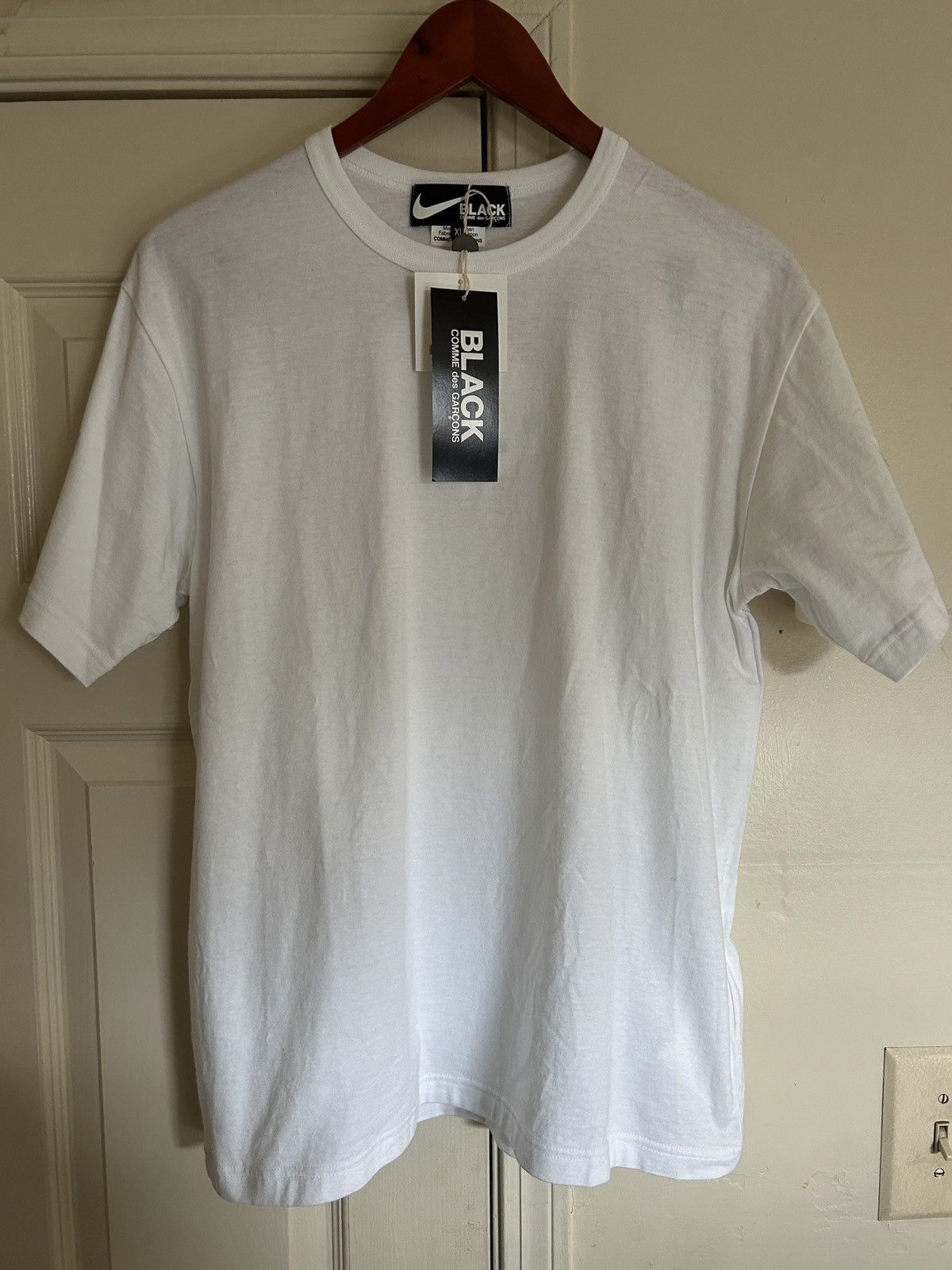 Comme des Garcons × Nike Nike x CDG blackt shirt black short sleeve collab comme🇯🇵🎌 Size US XL / EU 56 / 4 - 1 Thumbnail