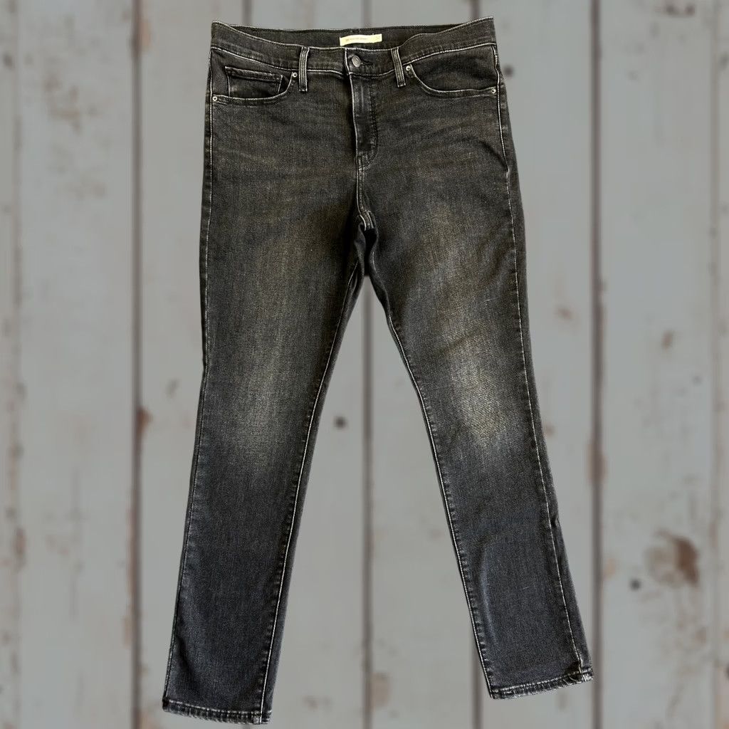 Levi's VINTAGE Levi’s Women’s 311 Shaping Skinny Jeans 32 x 30 Faded Black Denim Mid Rise Size 24" / US 00 / IT 34 - 1 Thumbnail
