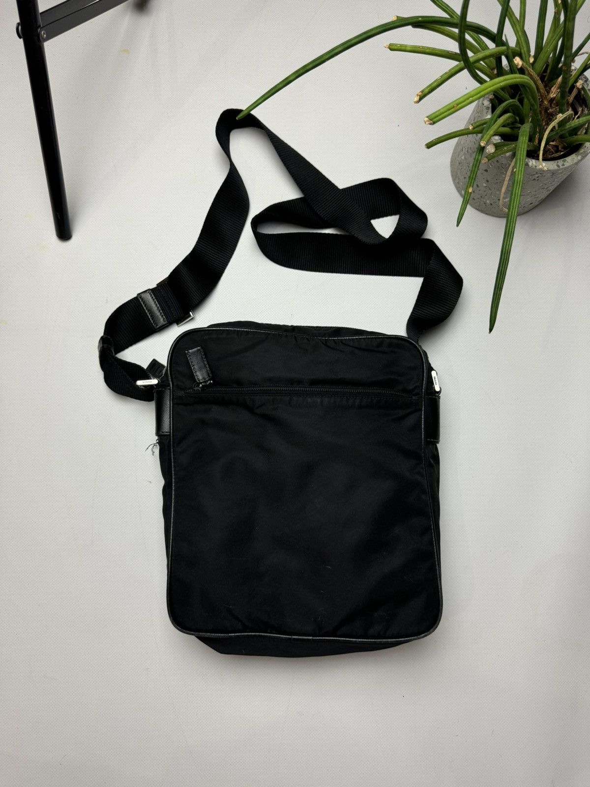 Other Vintage Prada Nylon Sling Bag Crossbody bag Size ONE SIZE - 4 Thumbnail