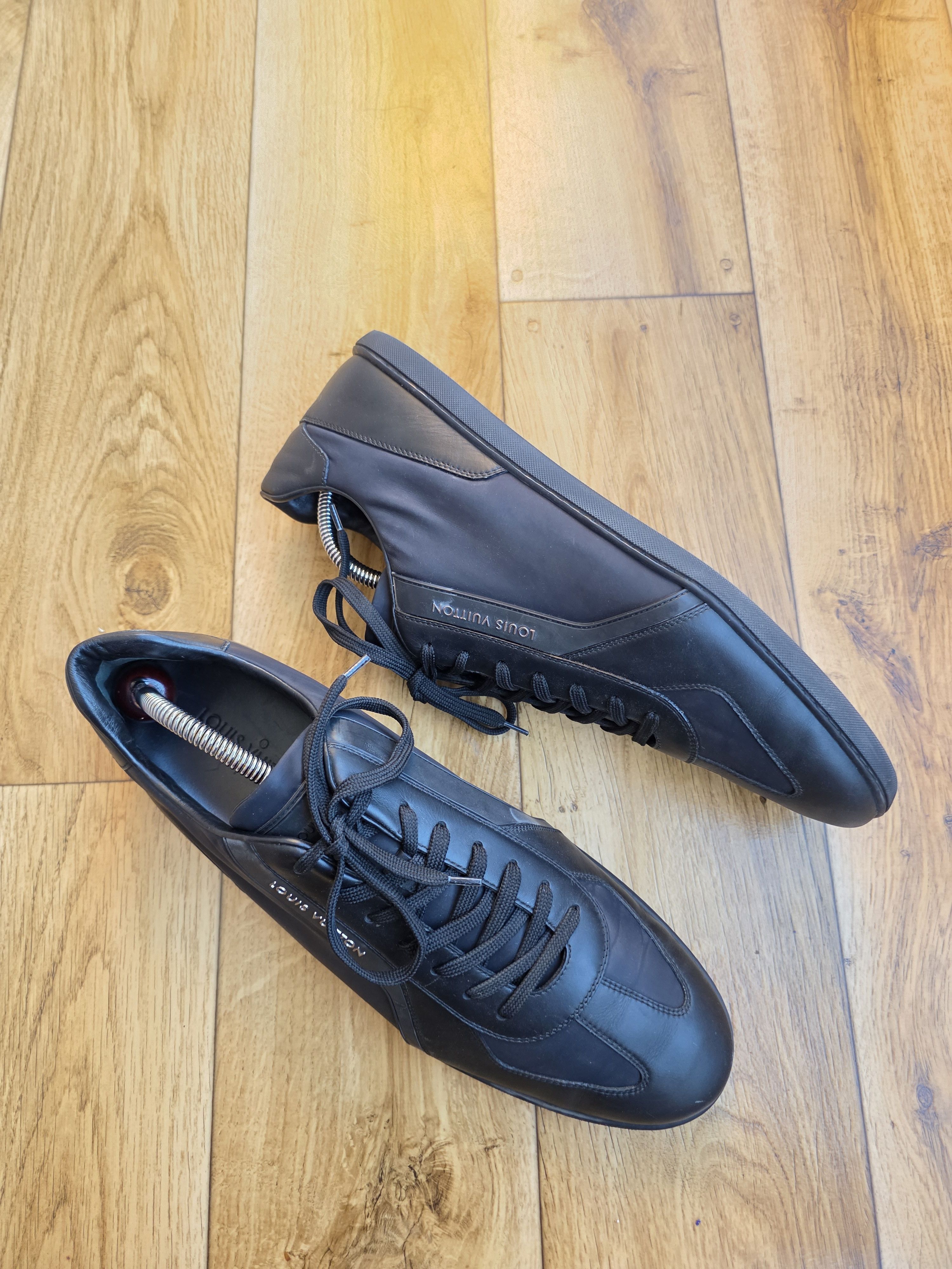 Louis Vuitton LOUIS VUITTON SNEAKERS Size US 11.5 / EU 44-45 - 9 Thumbnail