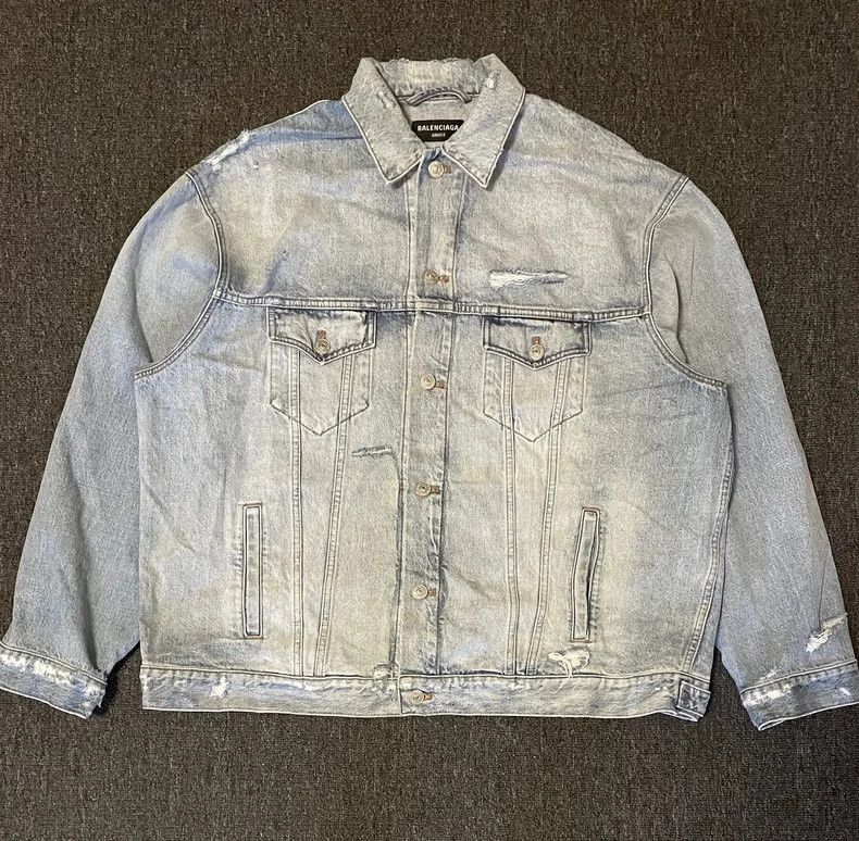 Balenciaga Balenciaga Oversize Embroidered Denim Jacket-yf Size US L / EU 52-54 / 3 - 1 Thumbnail