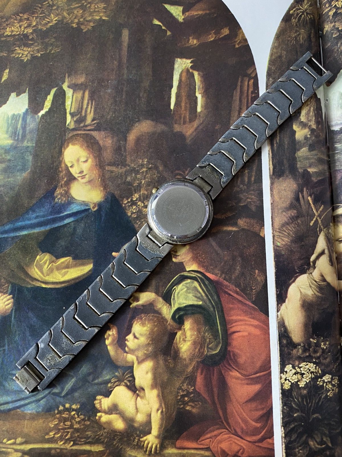 Japanese Brand Vintage Rivoli Japan Quartz Watch Women's Silver Tone Size ONE SIZE - 3 Thumbnail
