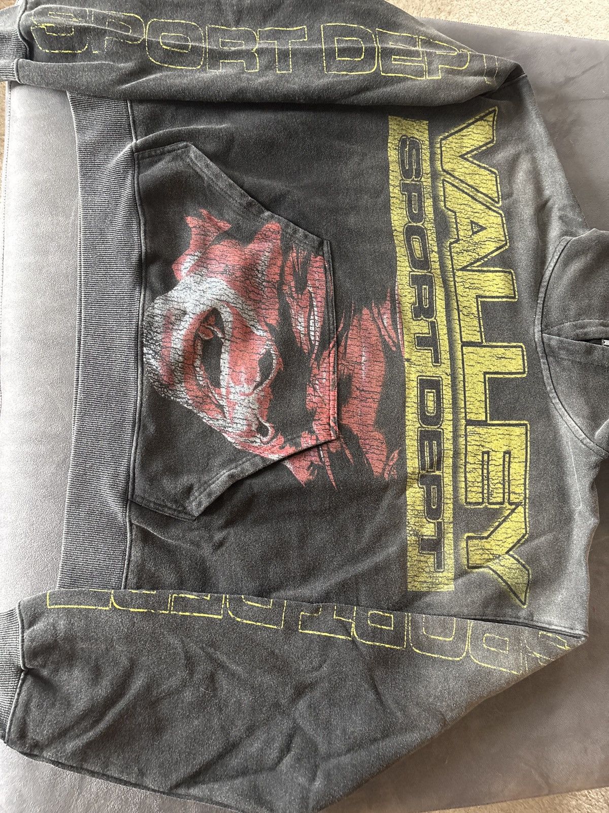 Vale Vale Hellboy pullover hoodie sport dept Size US XL / EU 56 / 4 - 2 Thumbnail