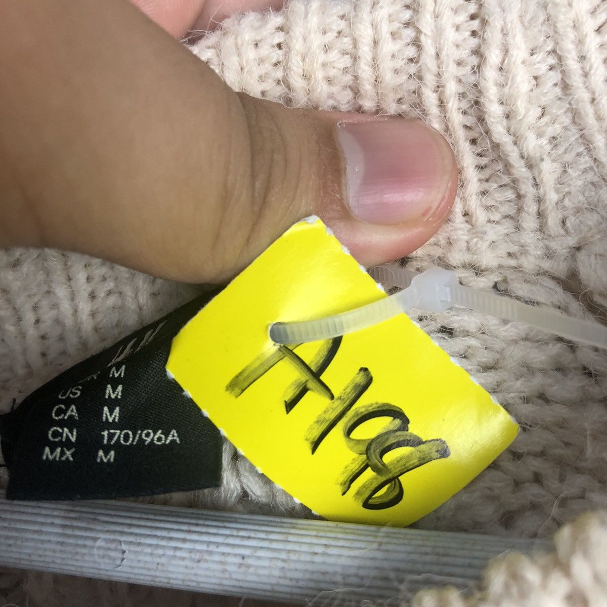 Homespun Knitwear × Vintage H&M Cream baggie sweatshirt Knitwear #A198 Size M / US 6-8 / IT 42-44 - 10 Thumbnail