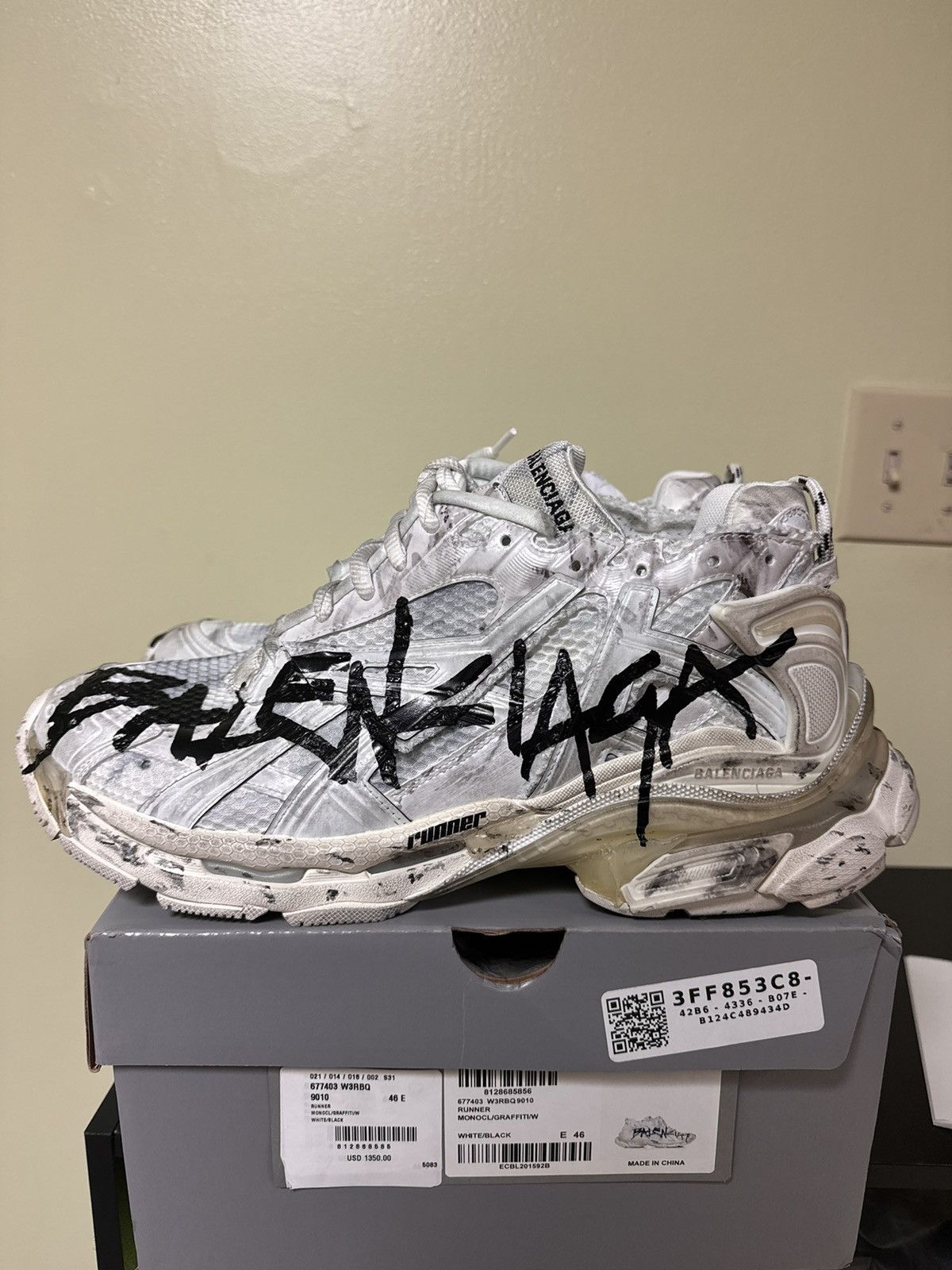 Balenciaga Balenciaga Graffiti Low Top Runners Size US 13 / EU 46 - 1 Thumbnail