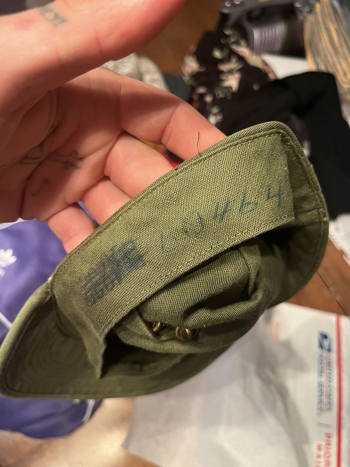 Vintage Vintage WW2 Military Hat Stylish Unique Pinned Size ONE SIZE - 10 Thumbnail