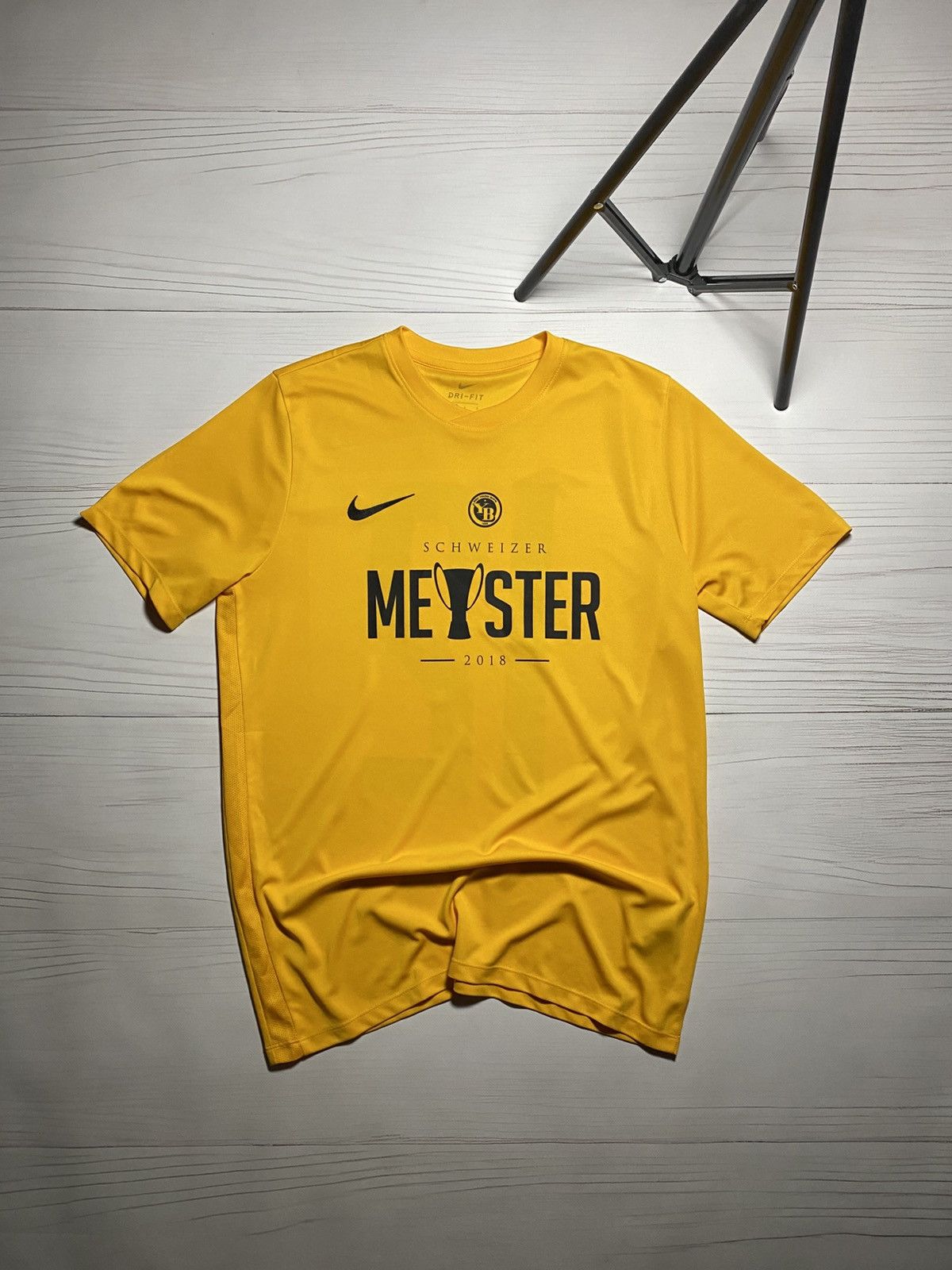 Nike Nike BSC Young Boys 2018 Champions Switzerland jersey Size US L / EU 52-54 / 3 - 1 Thumbnail