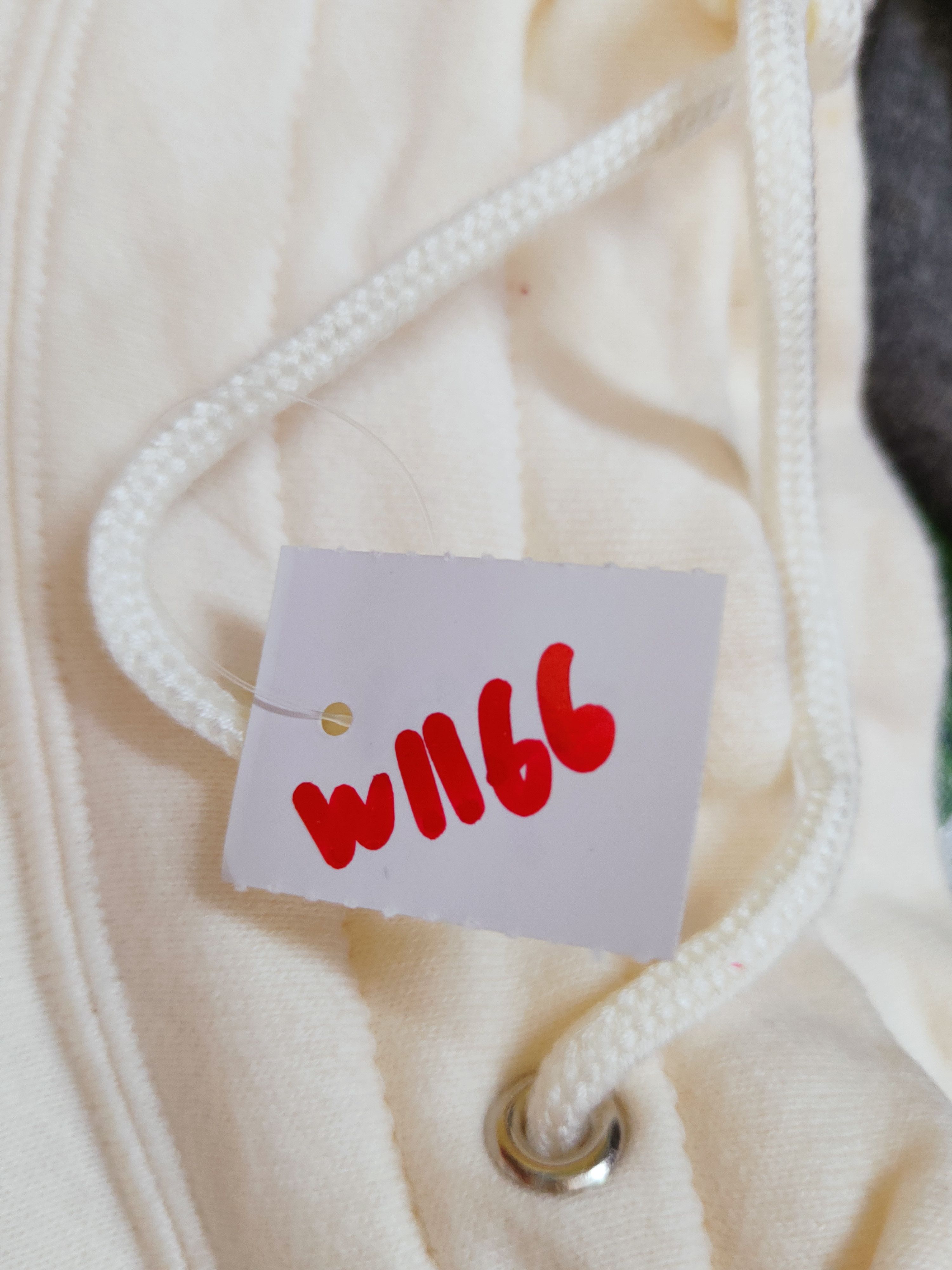 Japanese Brand × Vintage She Her Her japan Cream Sweatshirts #W1166 Size L / US 10 / IT 46 - 14 Thumbnail