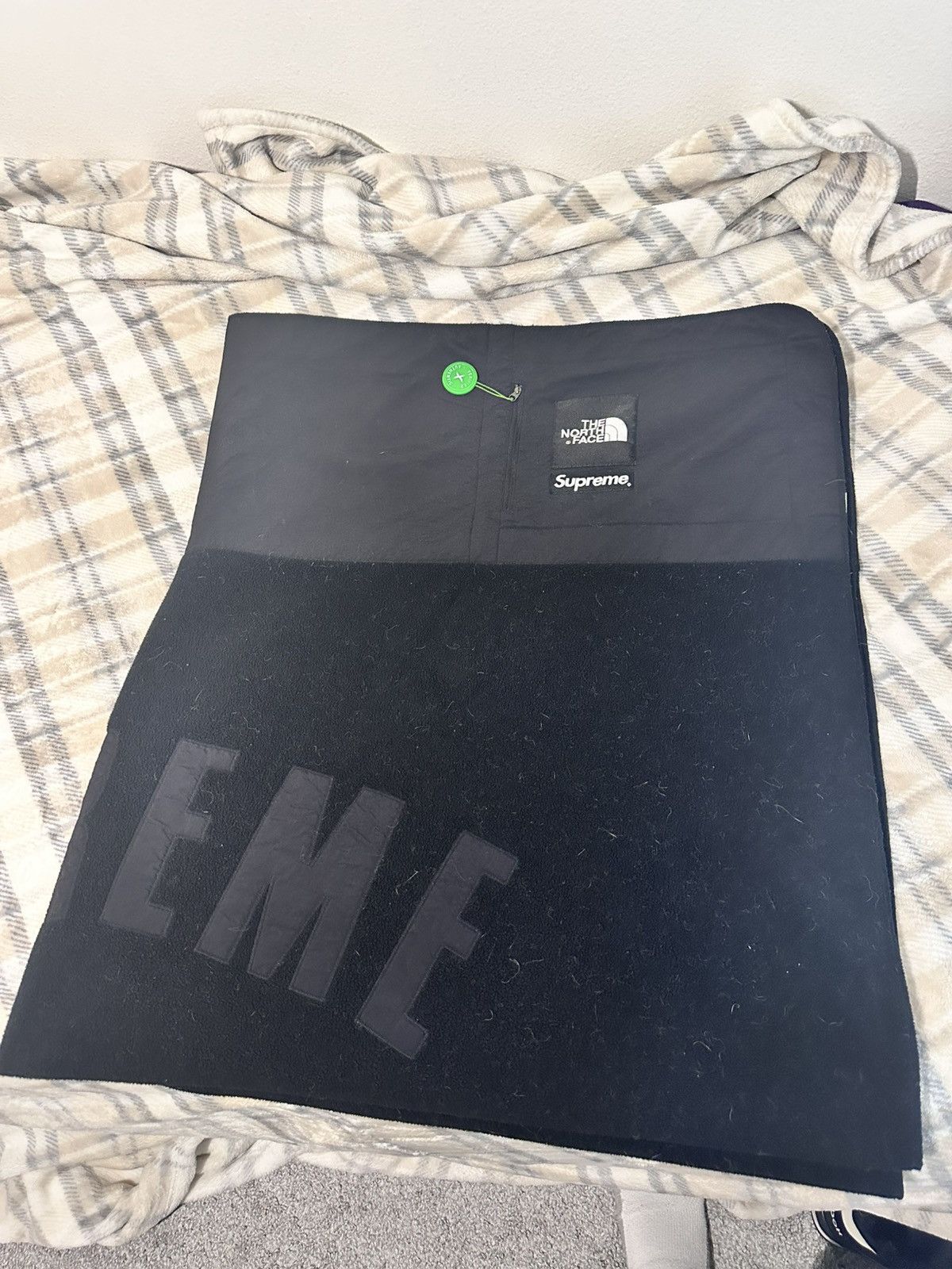 Supreme Supreme Get Off The Fucking Phone Sticker black | Grailed