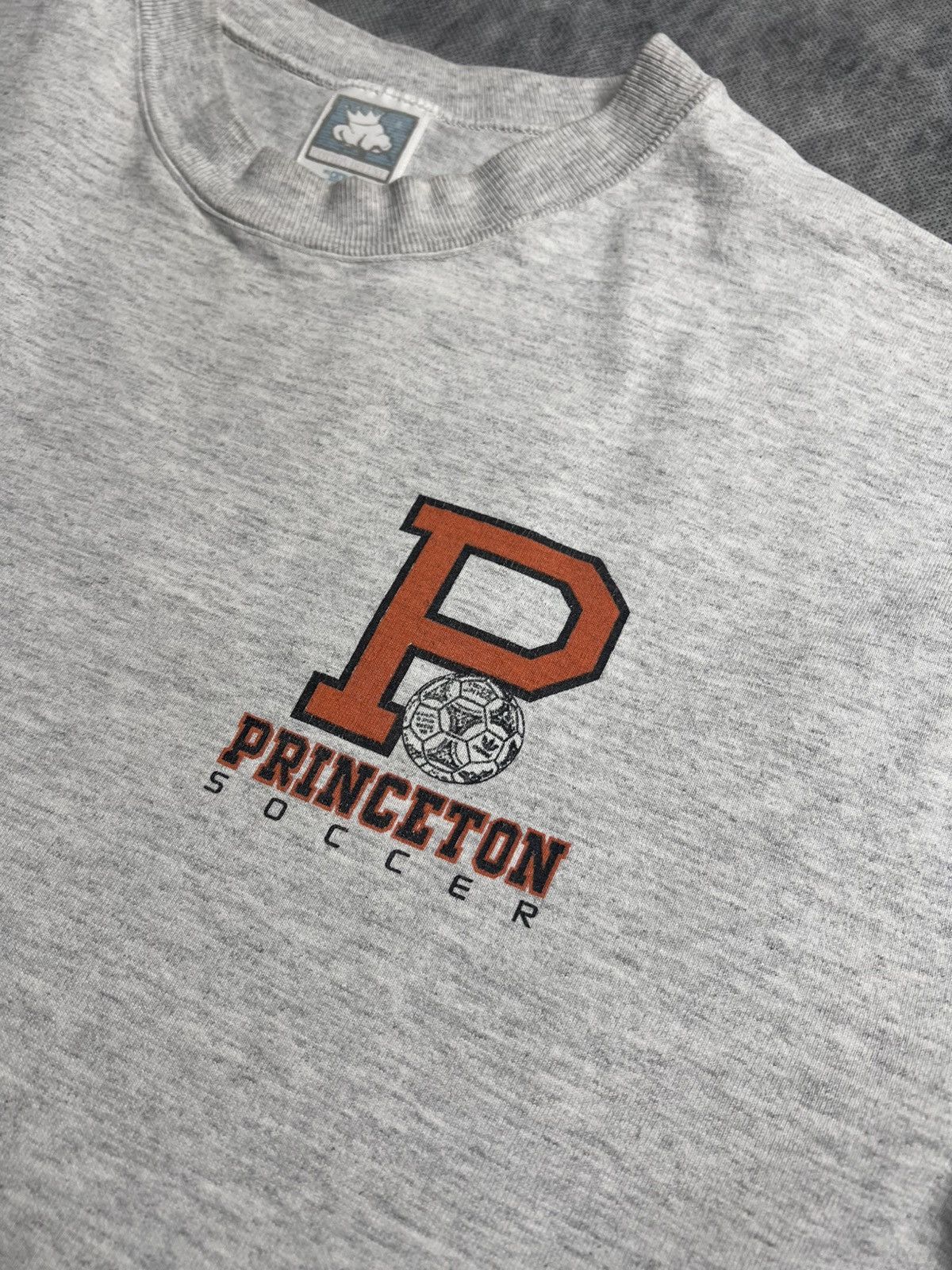 Vintage Vintage 1990’s Princeton Football Tee Shirt Size XL Size US XL / EU 56 / 4 - 3 Thumbnail