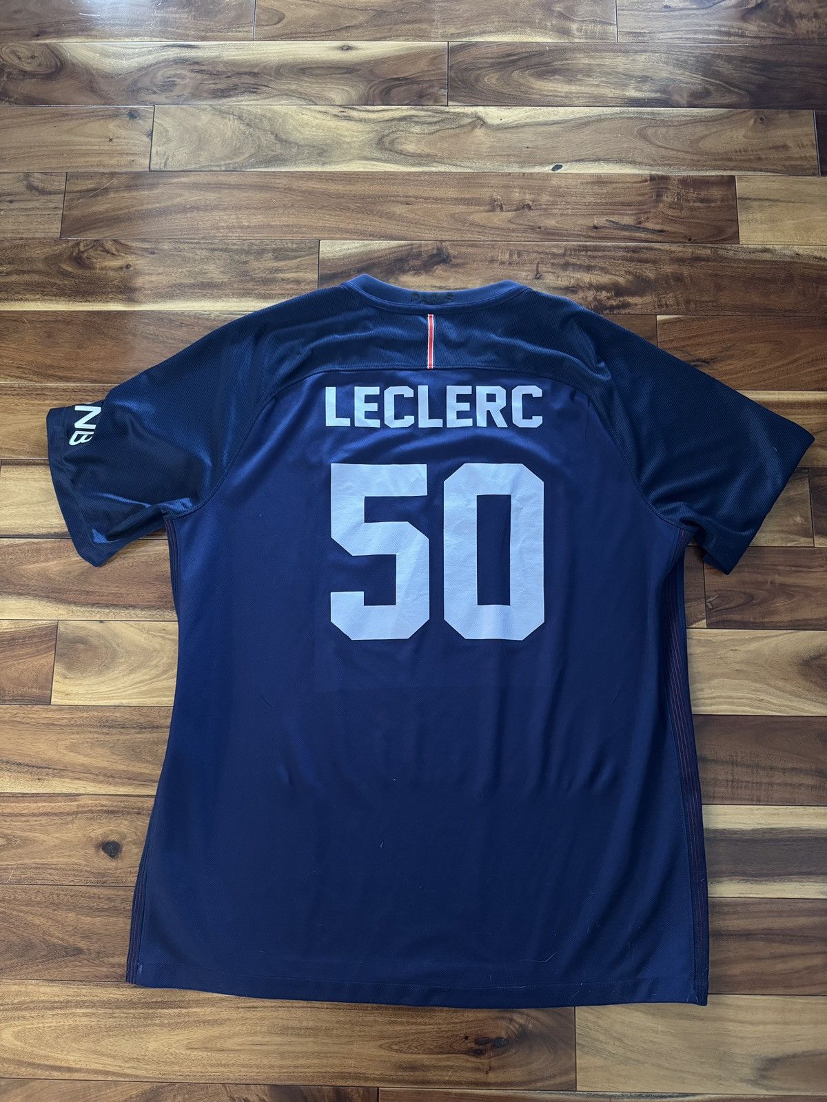 Nike PSG Paris Saint-Germain Nike 2016 2017 Season Jersey Size US XL / EU 56 / 4 - 3 Thumbnail