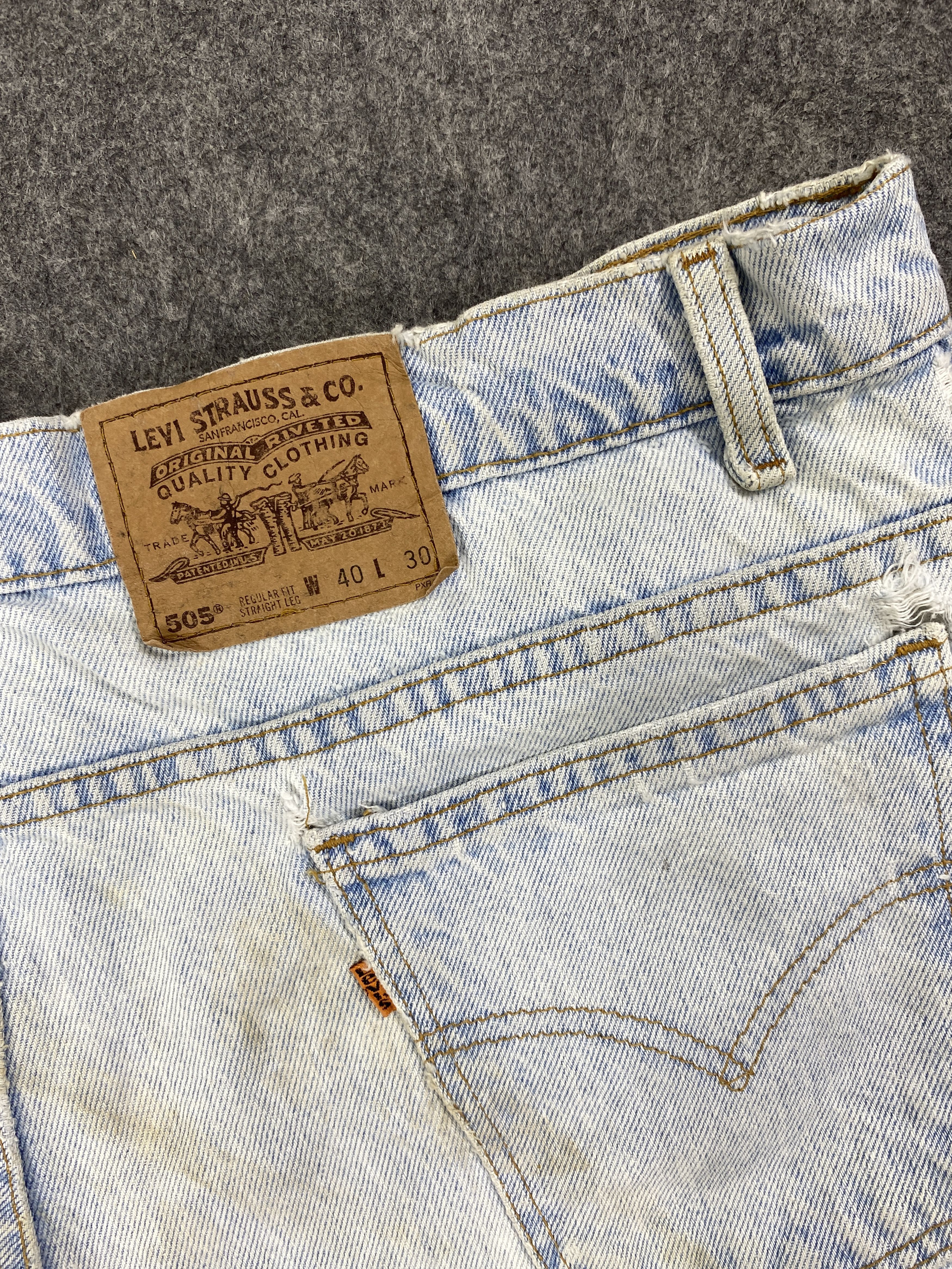 Levi's 90's Light Blue Wash Vintage Levi's 505 USA 39x30.5 -JN1719 Size US 39 - 9 Thumbnail